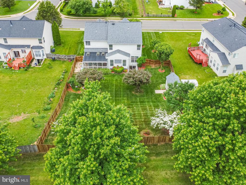 BLOOMS CROSSING - Residential