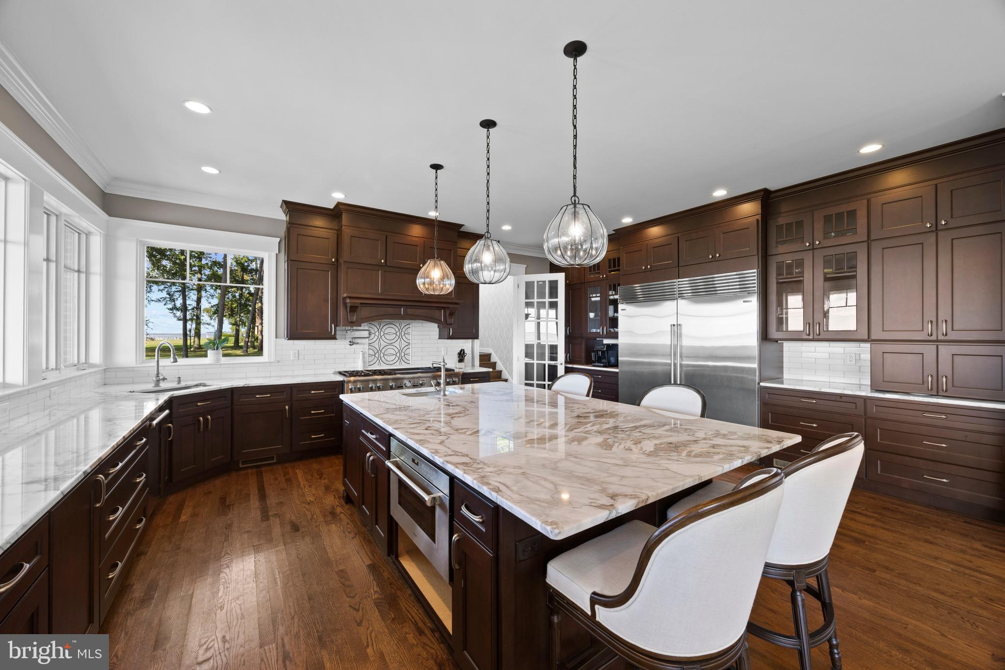 BLOODY POINT FARM - Residential