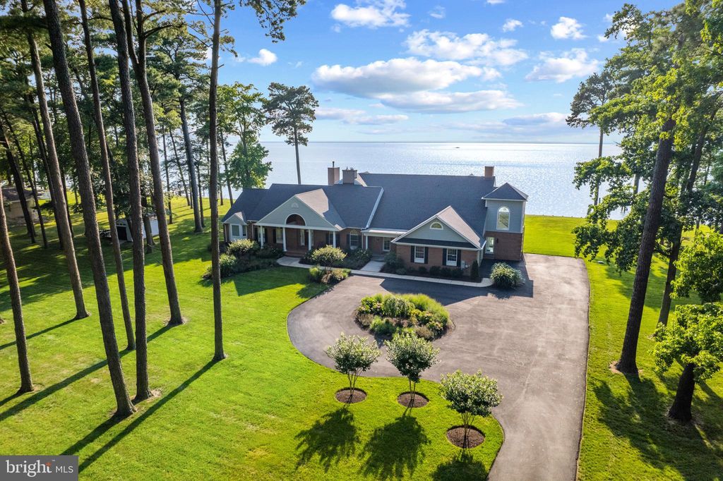 Photo of 205 Lighthouse View Drive, STEVENSVILLE, MD 21666 (MLS # MDQA2015422)