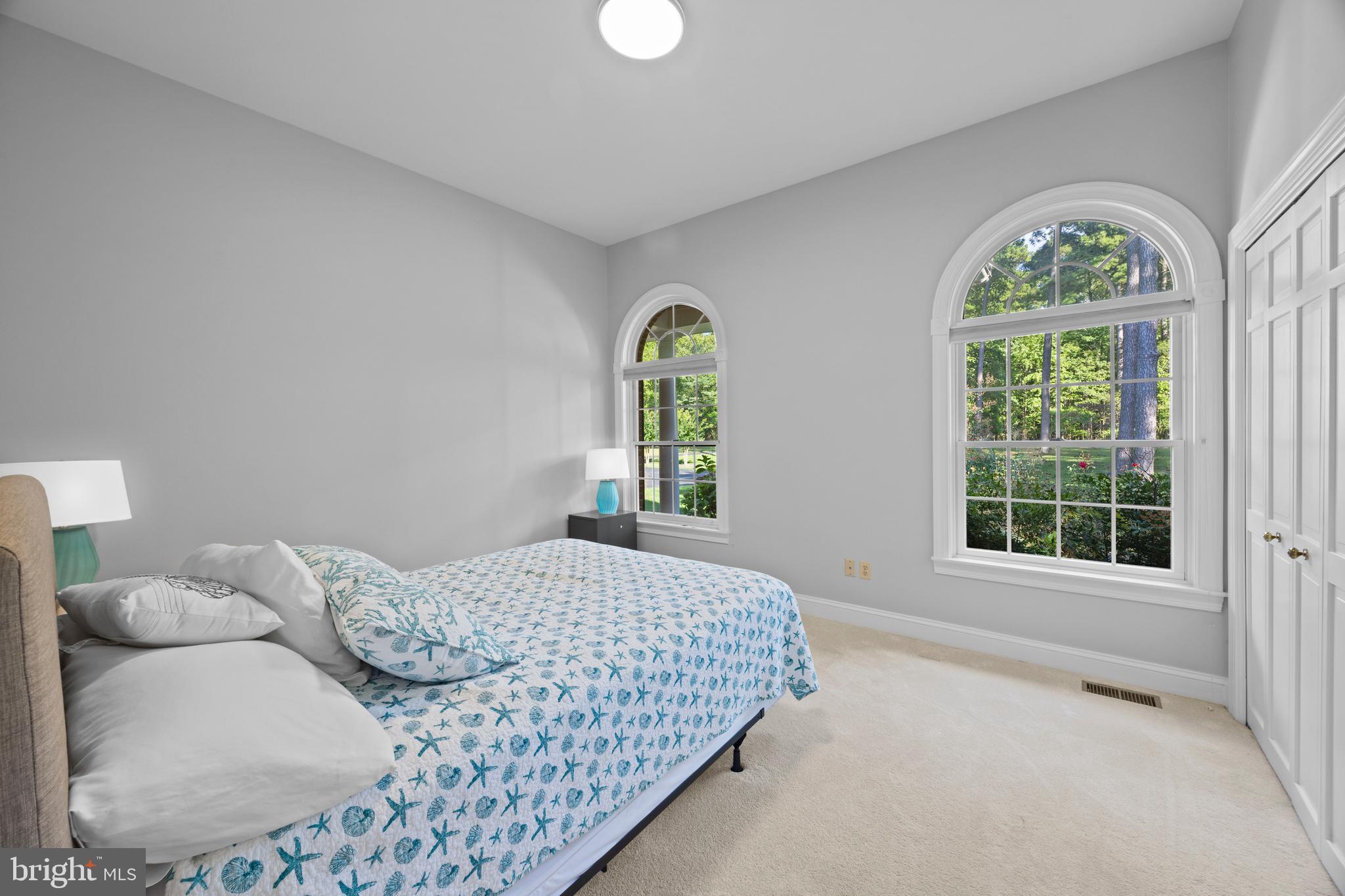 BLOODY POINT FARM - Residential