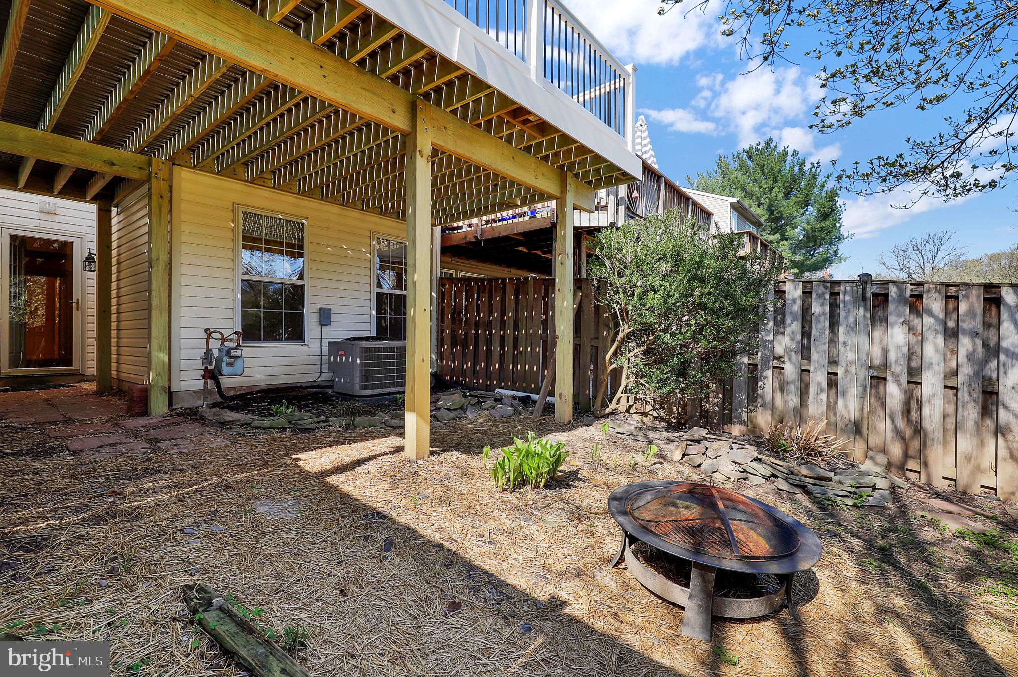 SPRING RIDGE - Residential