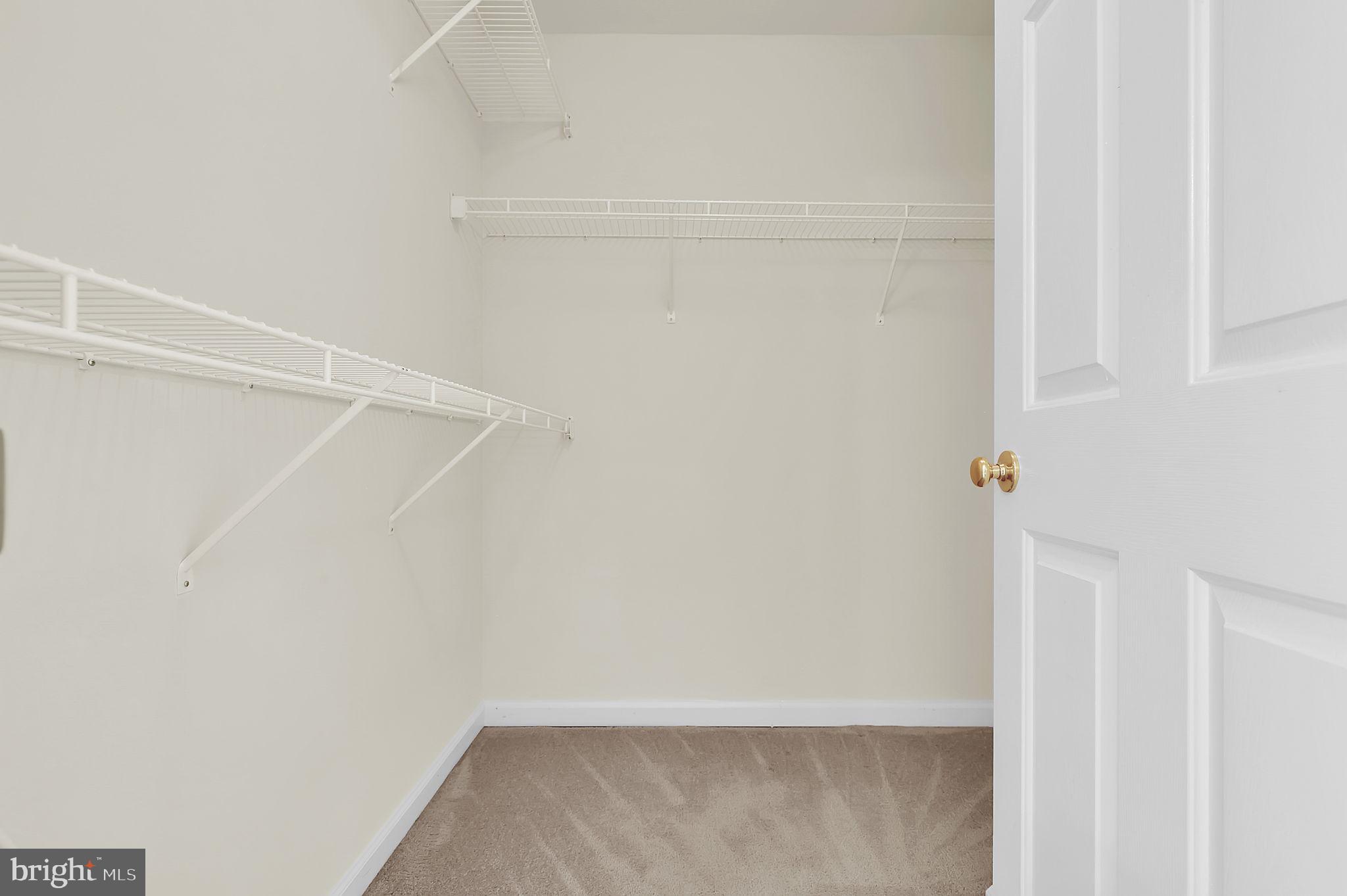 SPRING RIDGE - Residential