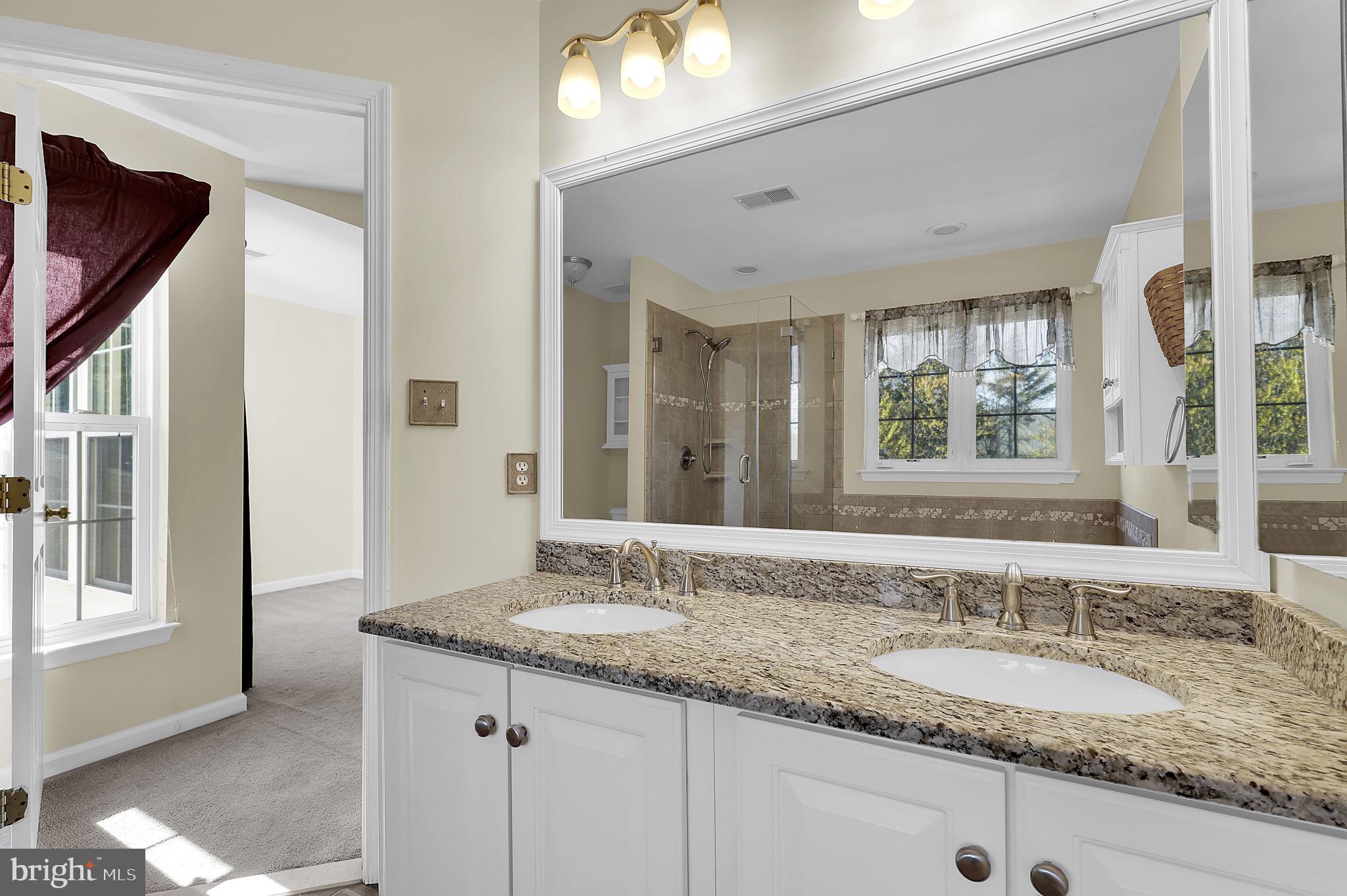 SPRING RIDGE - Residential