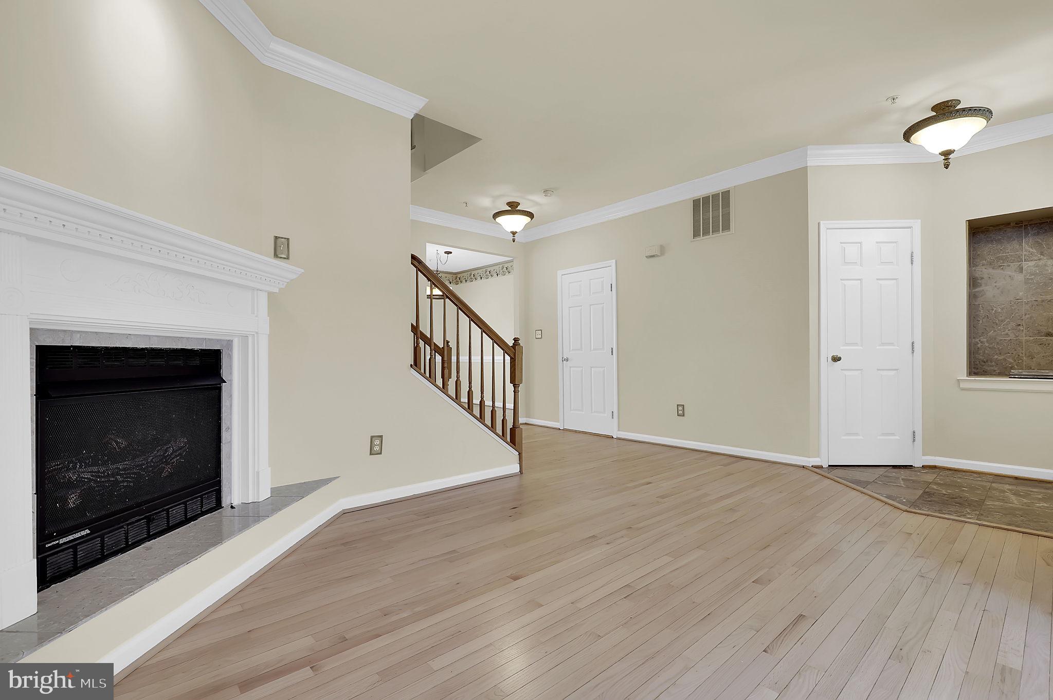 SPRING RIDGE - Residential