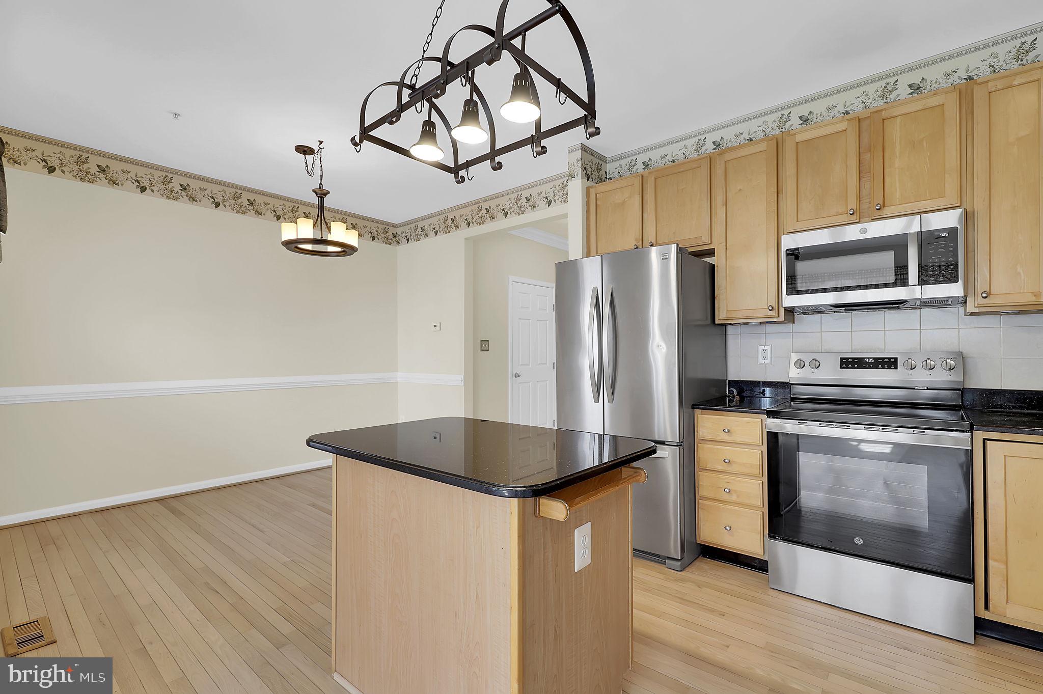 SPRING RIDGE - Residential