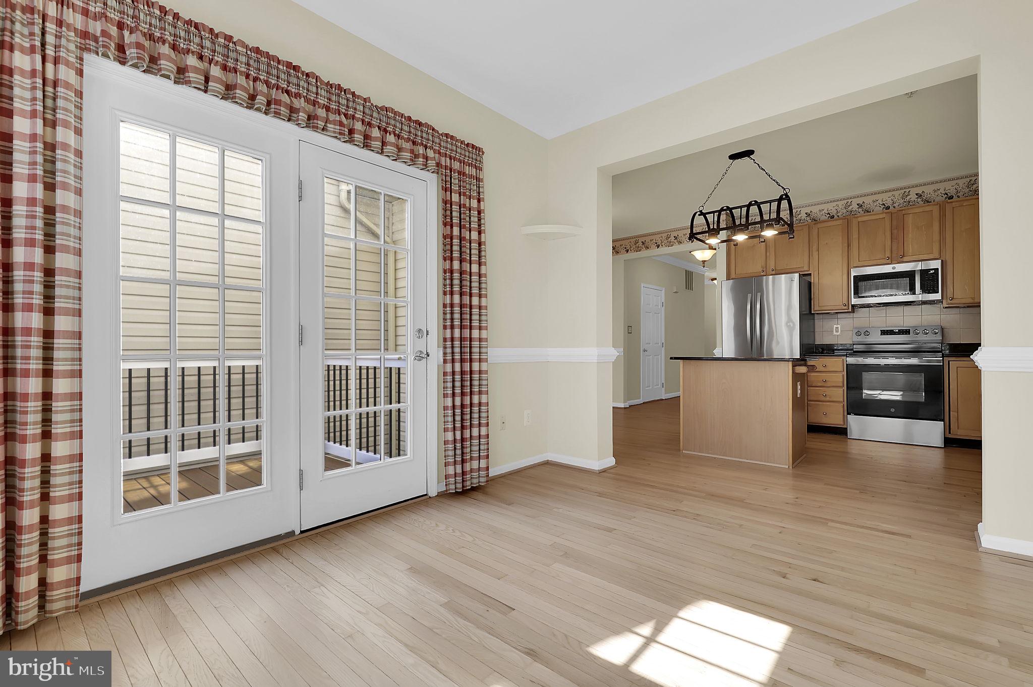 SPRING RIDGE - Residential