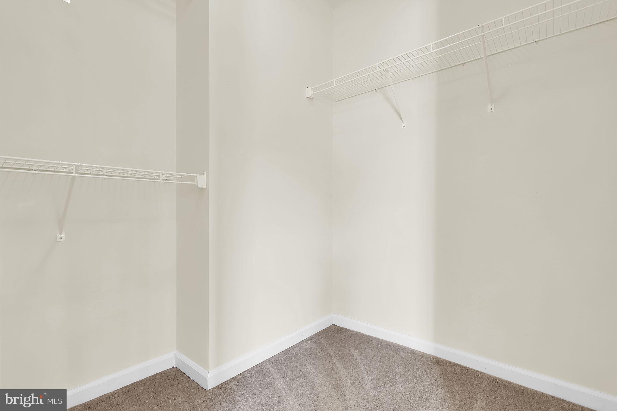 SPRING RIDGE - Residential