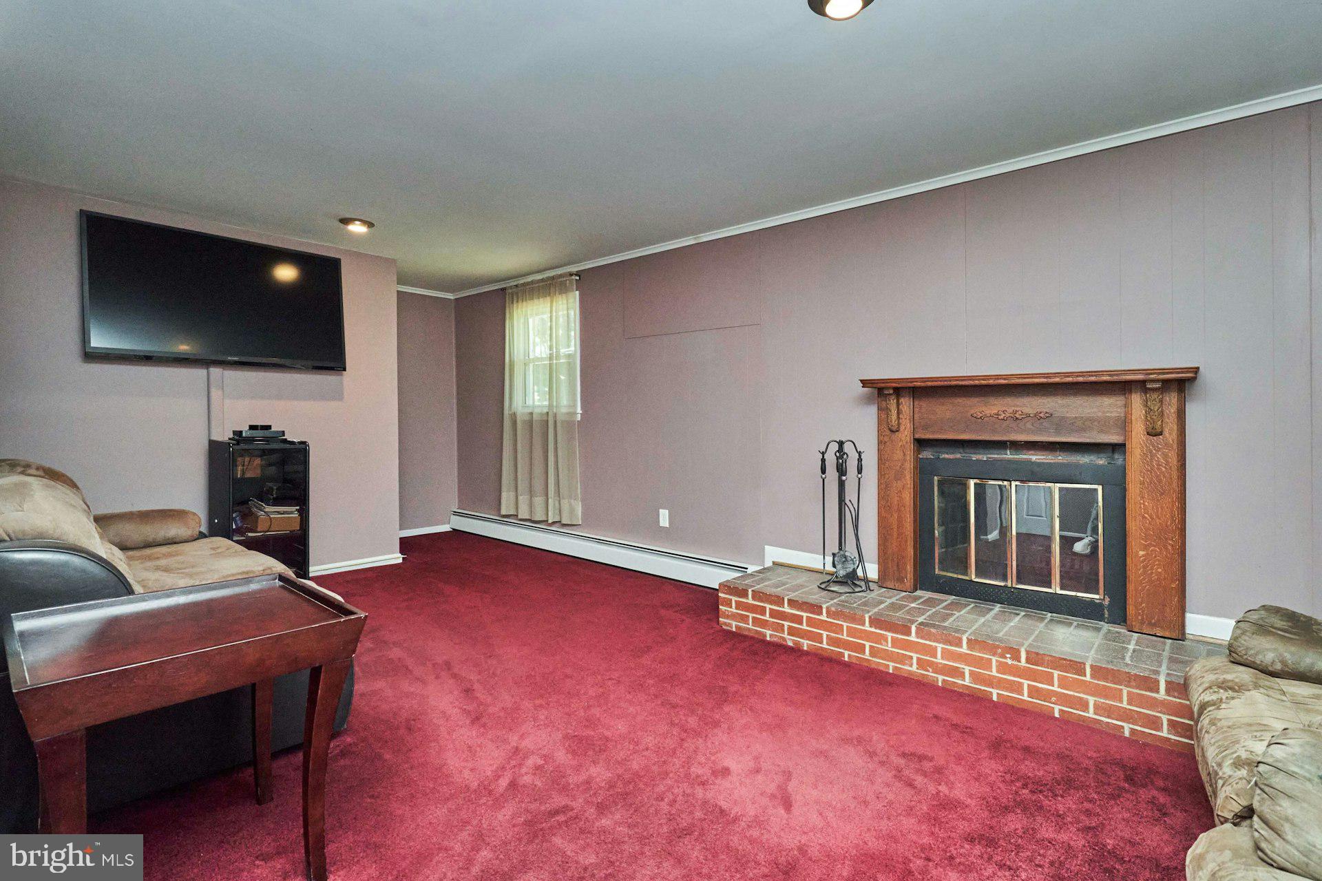 FALLS CHURCH - Residential