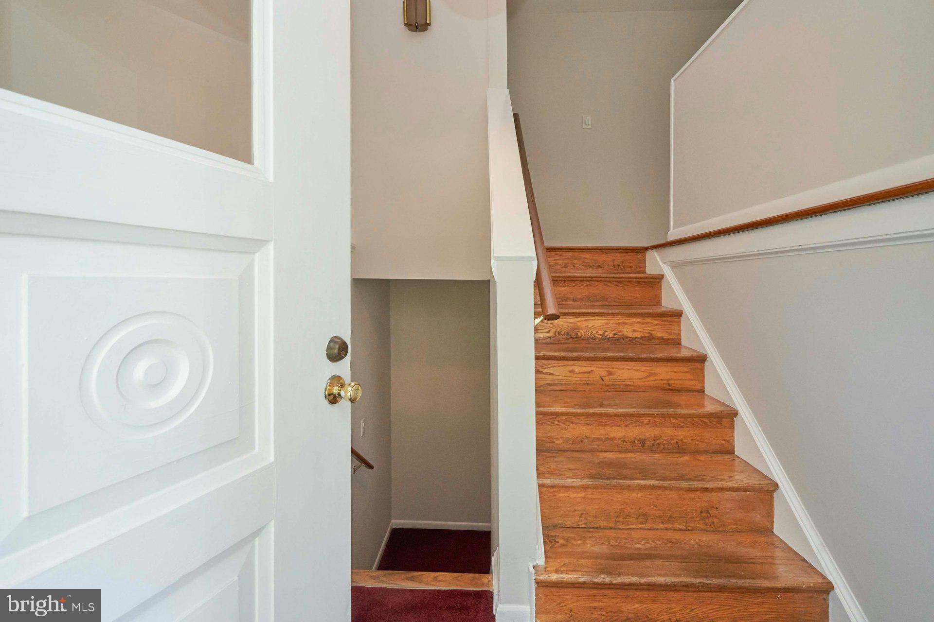 FALLS CHURCH - Residential