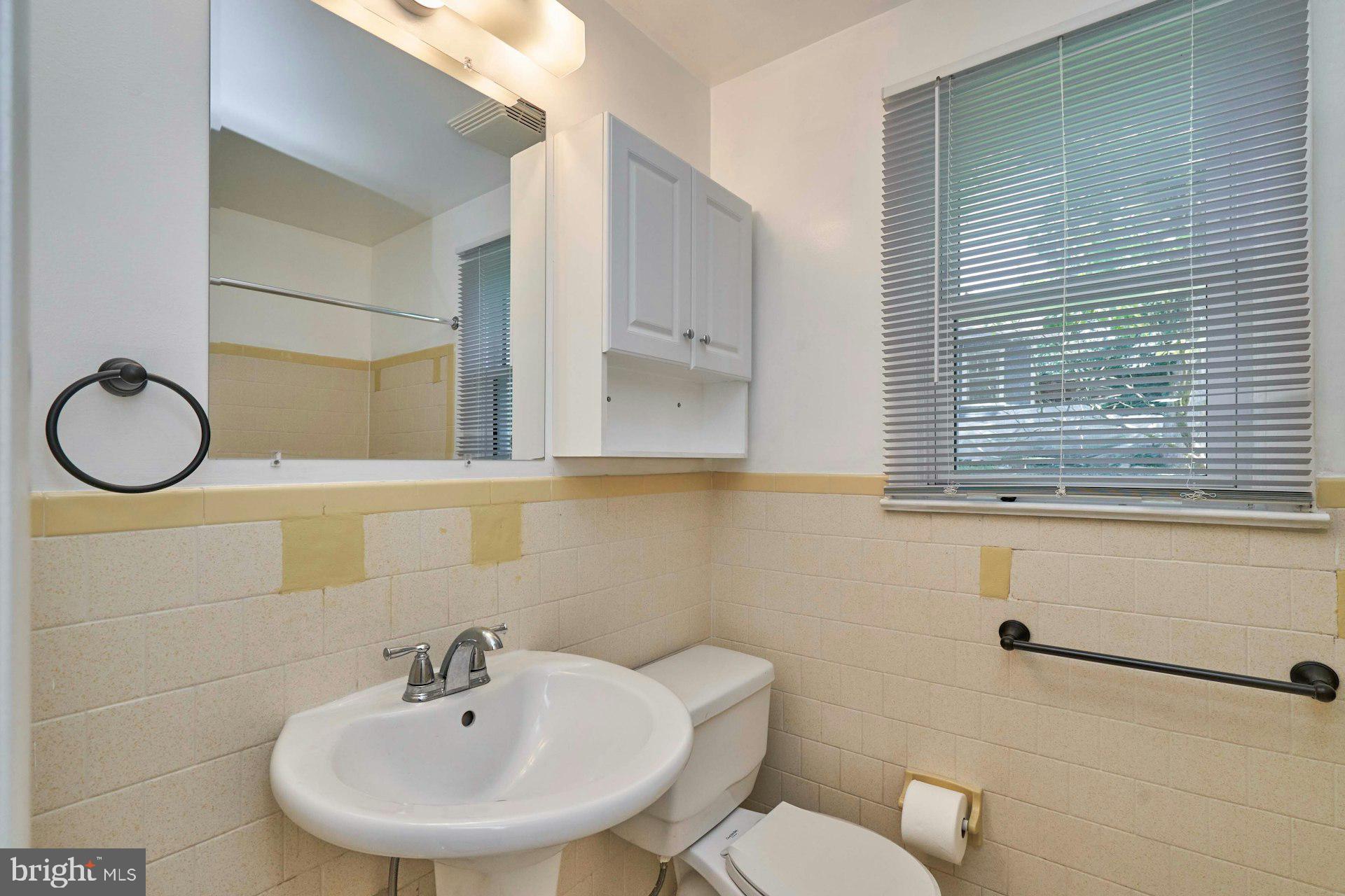 FALLS CHURCH - Residential
