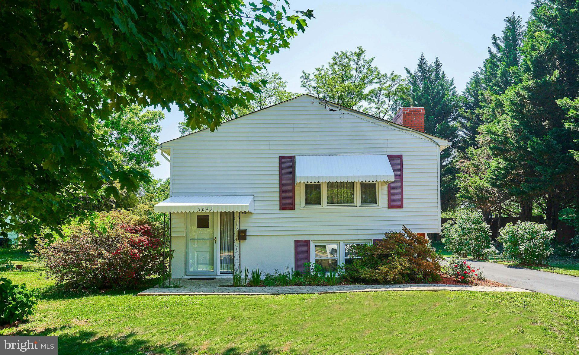 FALLS CHURCH - Residential