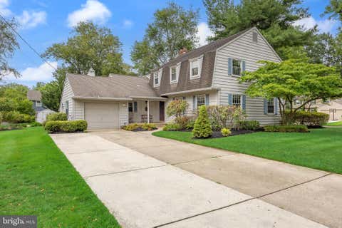 Homes For Sale - 120 Nantucket Drive<br/> CHERRY HILL, NJ 08034