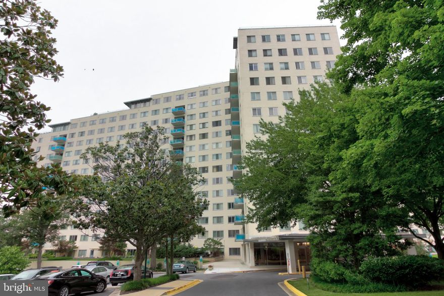 NEW PRICE !!! COME LIVE ON THE EDGE OF BETHESDA.  Sunny light filled one bedroom condo.  Conveniently located next to Red line Metro , Rt 355, Rt 495 yet you can walk or bike  to Rock Creek Park.  Updated kitchen with granite counter tops, gas cook top, wall oven, and new stainless steel dishwasher.  Bathroom has new sink and cabinet.  ALL UTILITY COST ARE  COVERED IN THE CONDO FEE.  The building has a fitness room, outdoor pool, and tennis courts.  This friendly building has 24 hour security with locking front door and concierge desk service.  OPEN HOUSE 8/23  2 TO 4