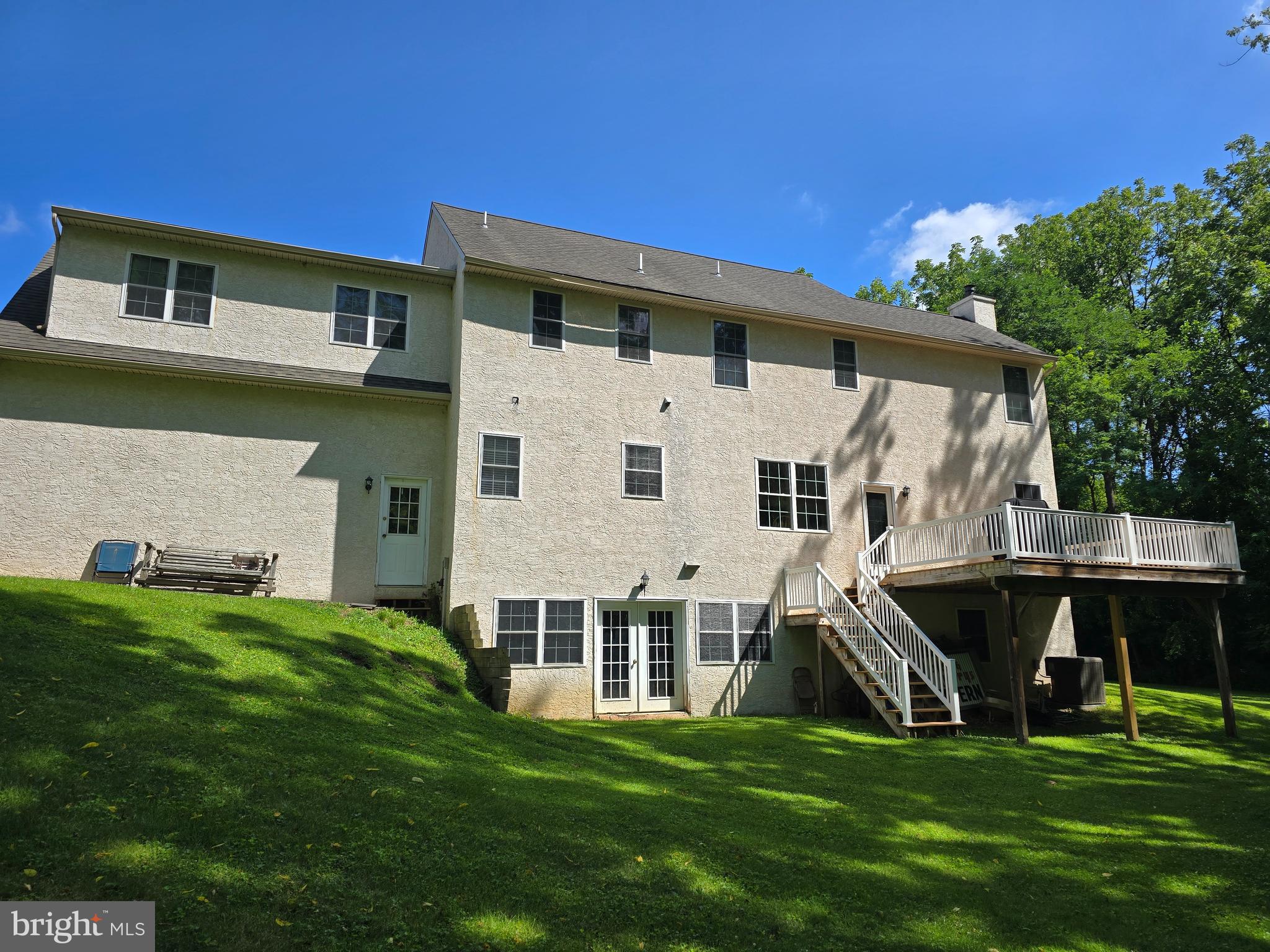 20 WAGNER LANE