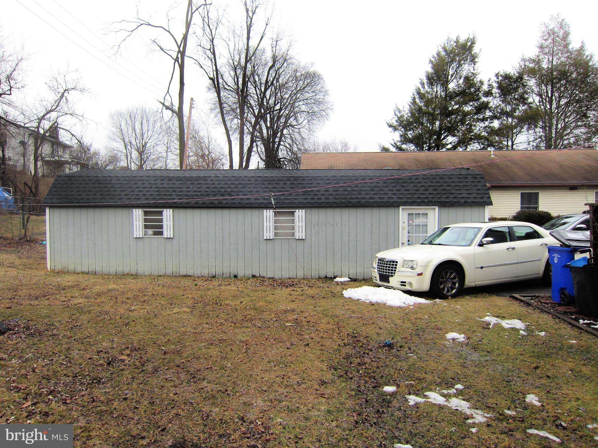 HAGERSTOWN - Residential