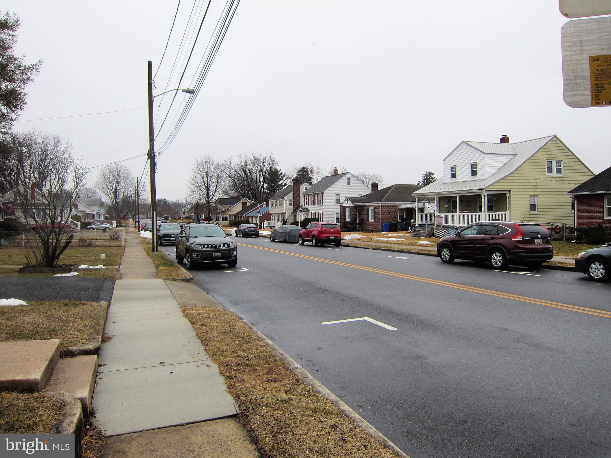 HAGERSTOWN - Residential