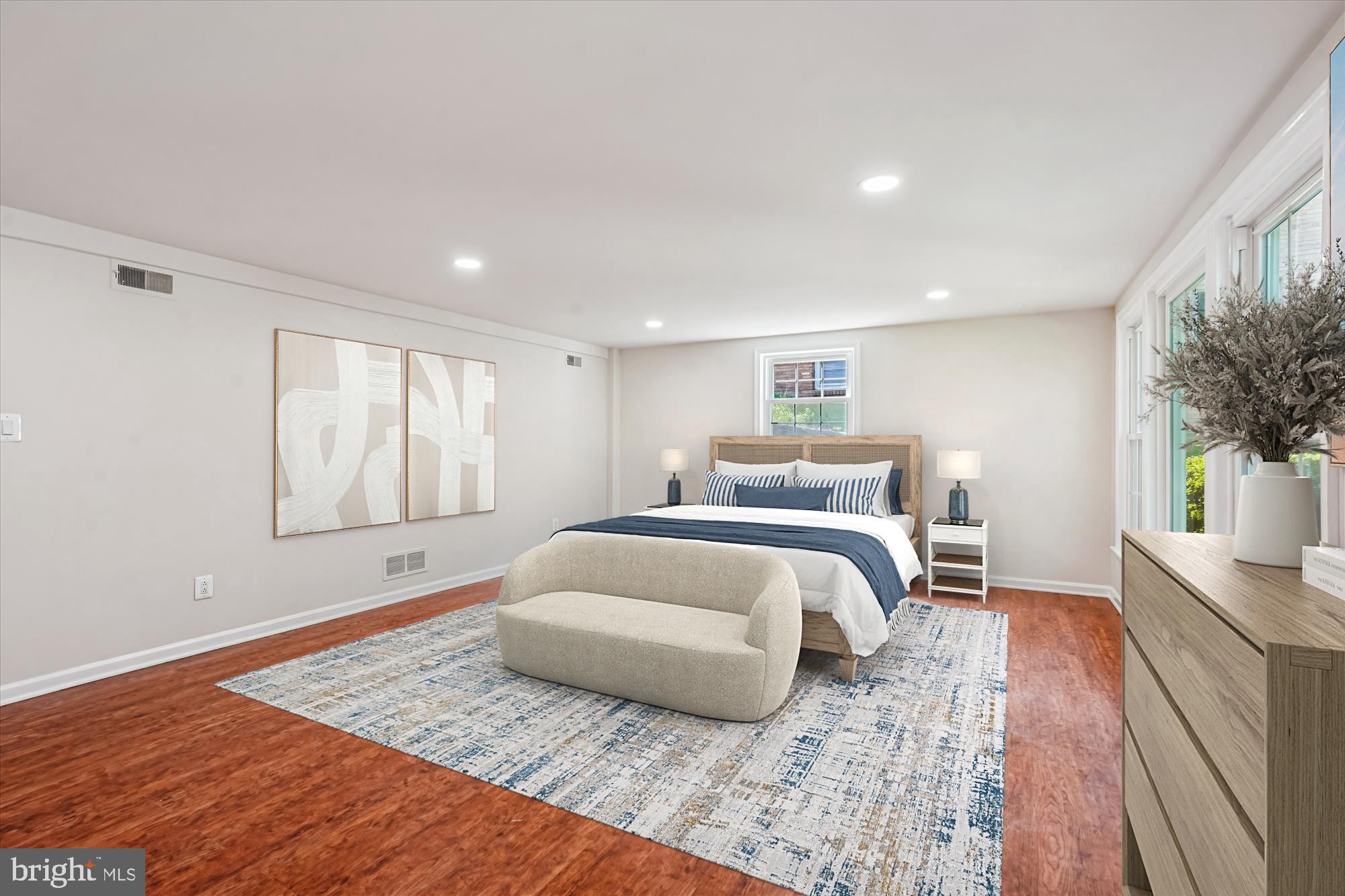 DUNLOP HILLS - Residential