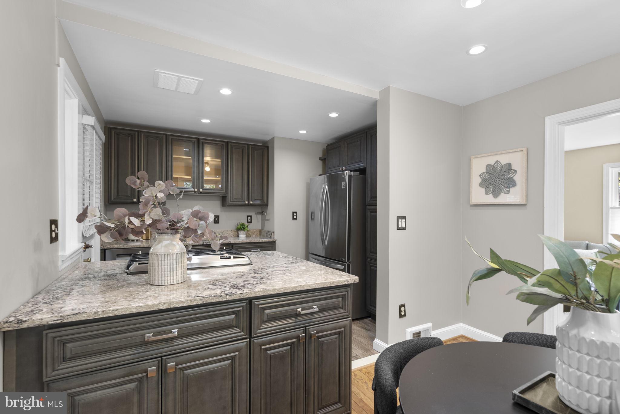 WOODMOOR - Residential