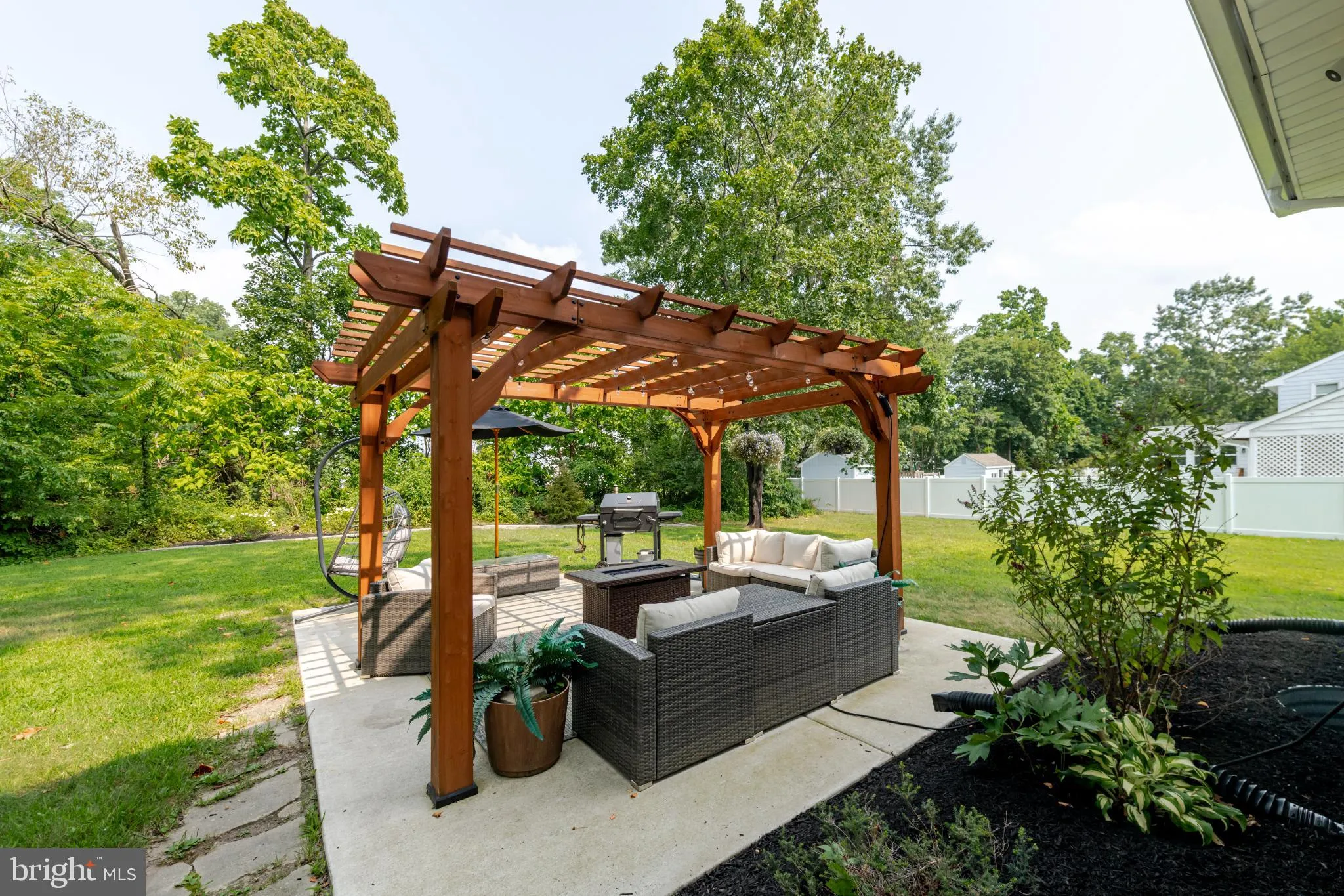 Berlin, New Jersey 08009, United States, 3 Bedrooms Bedrooms, ,2 BathroomsBathrooms,Residential,Active,189686