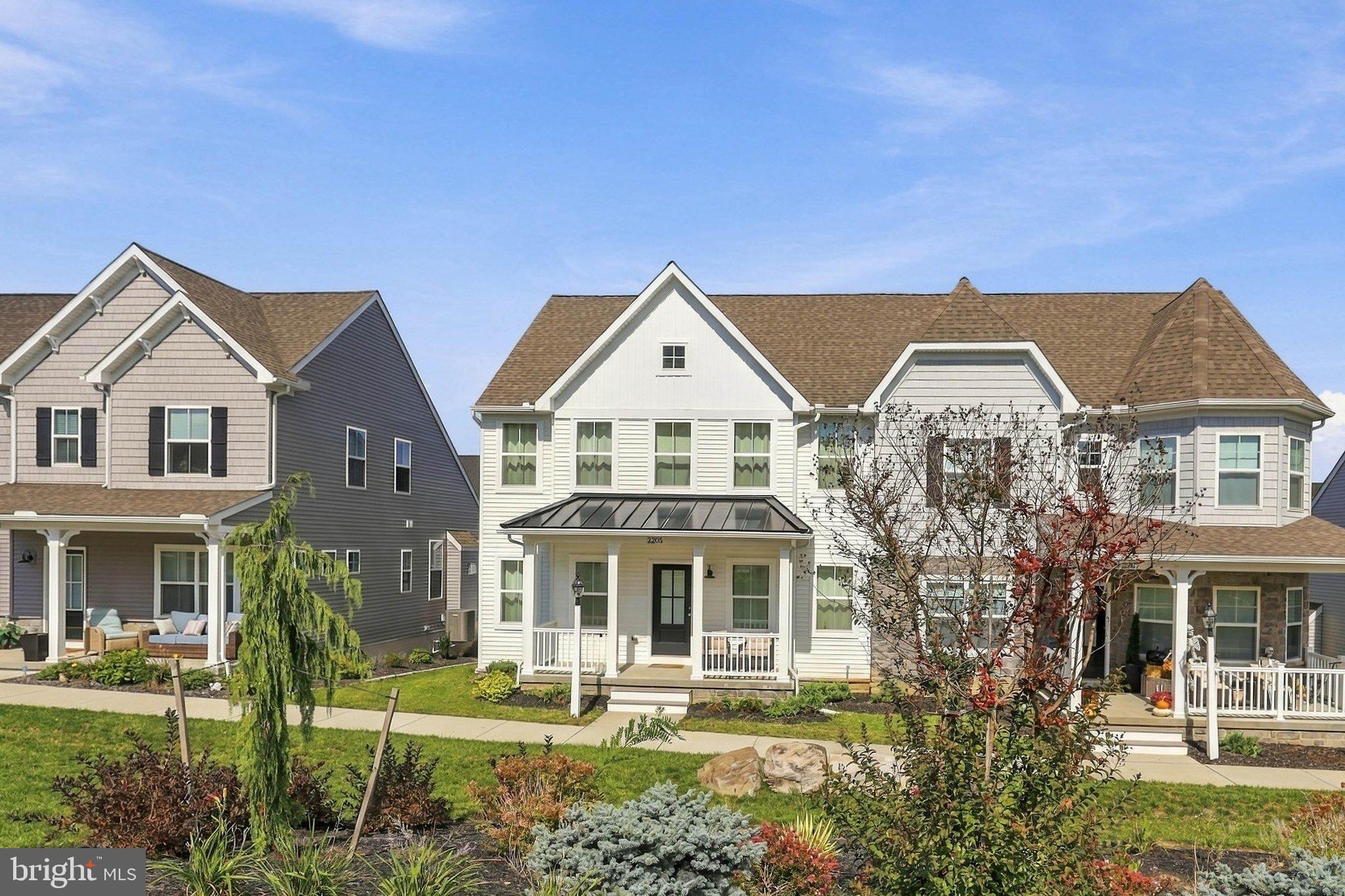 2205 ALDERBROOK LANE