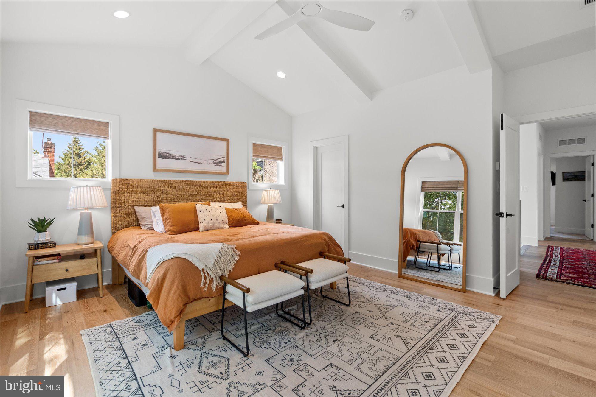 YORKTOWN - Residential