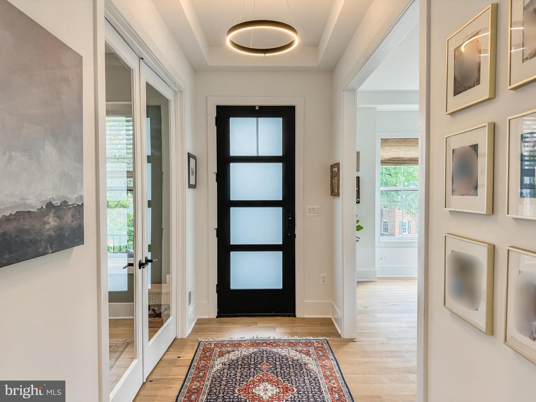 YORKTOWN - Residential