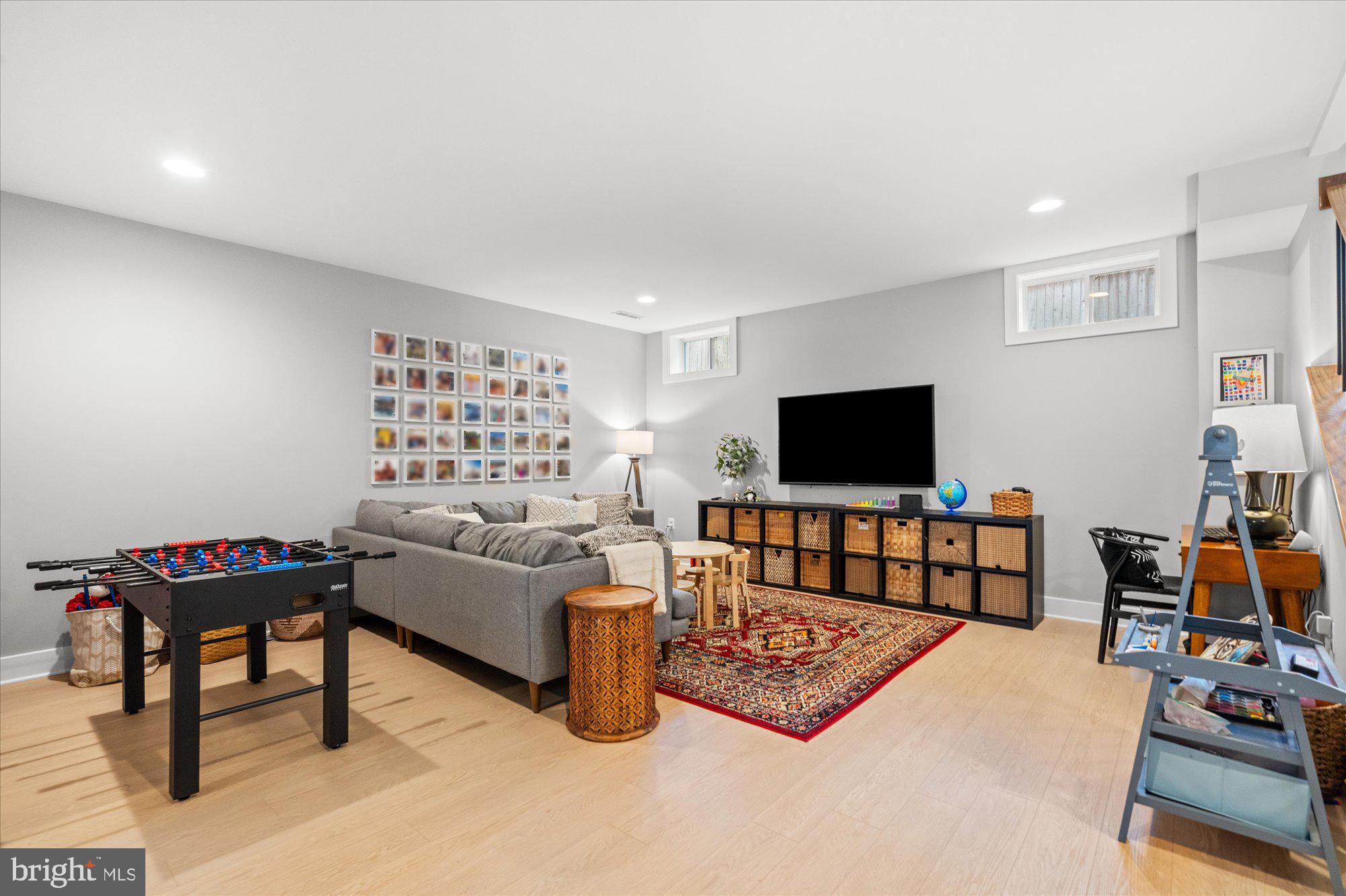 YORKTOWN - Residential