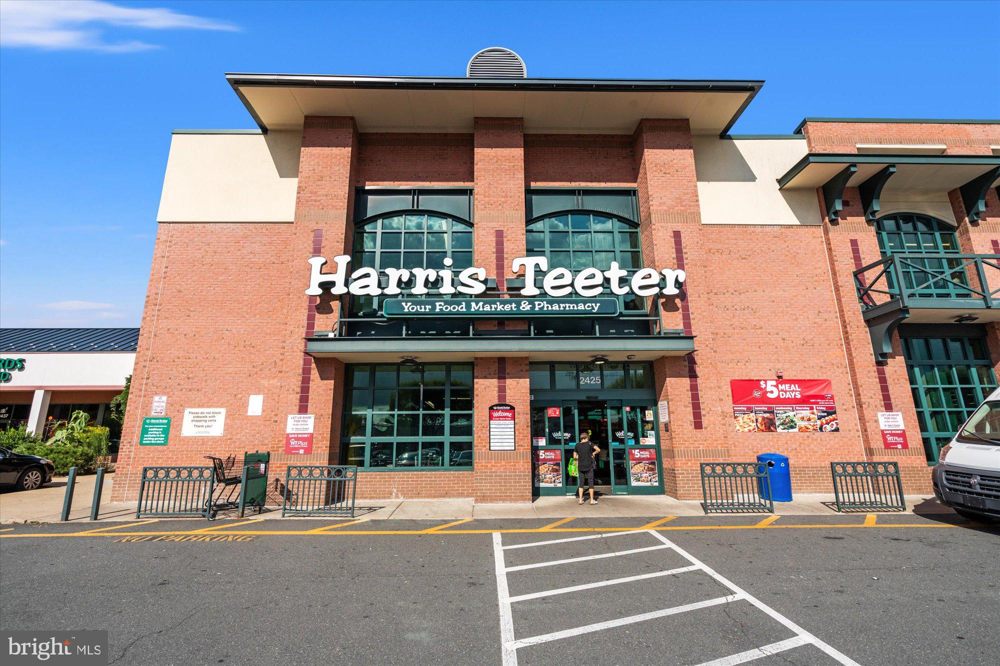 YORKTOWN - Residential