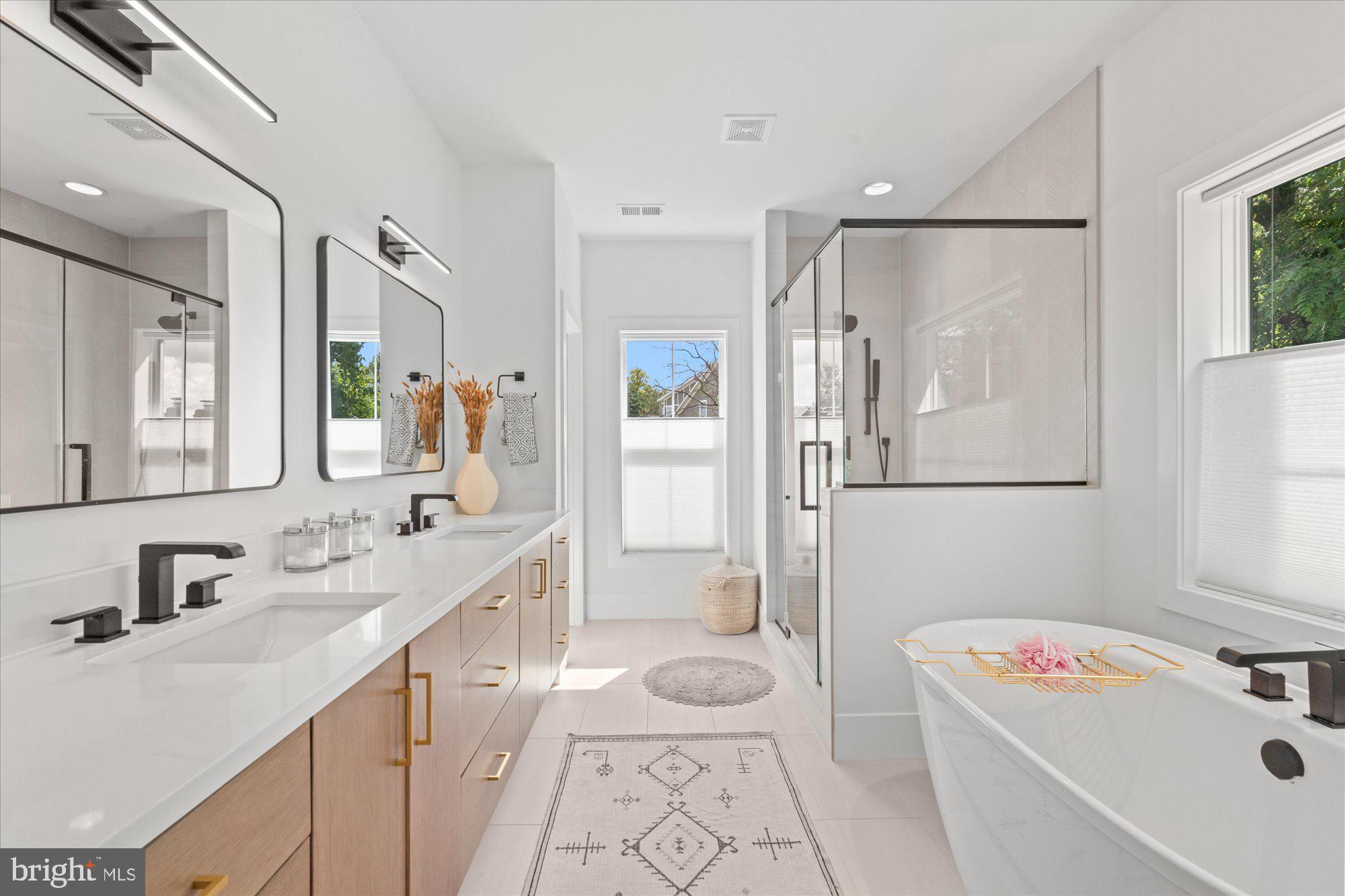 YORKTOWN - Residential