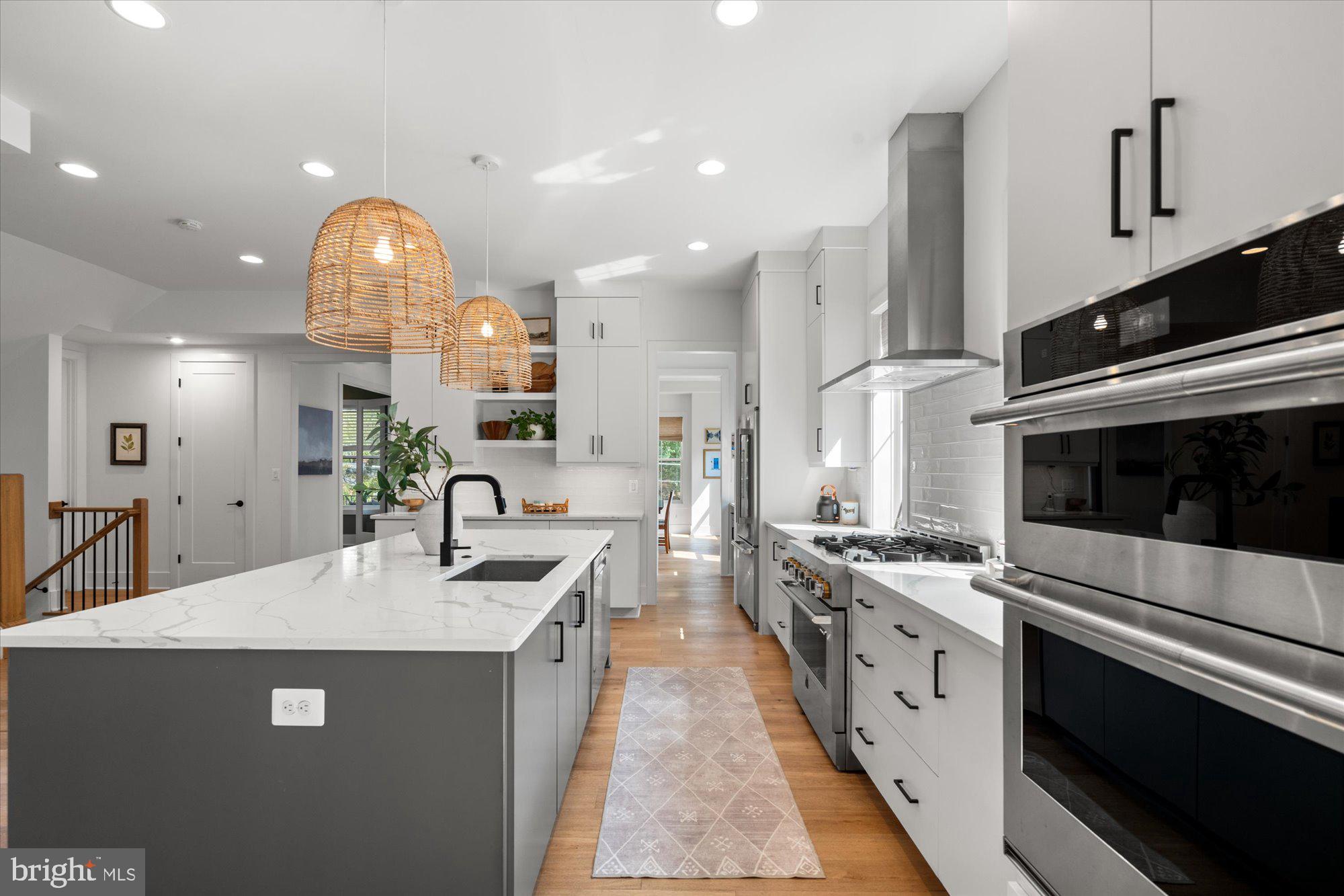 YORKTOWN - Residential