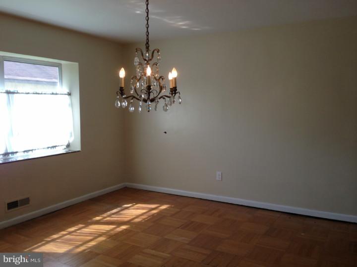 OVERBROOK - Residential Lease