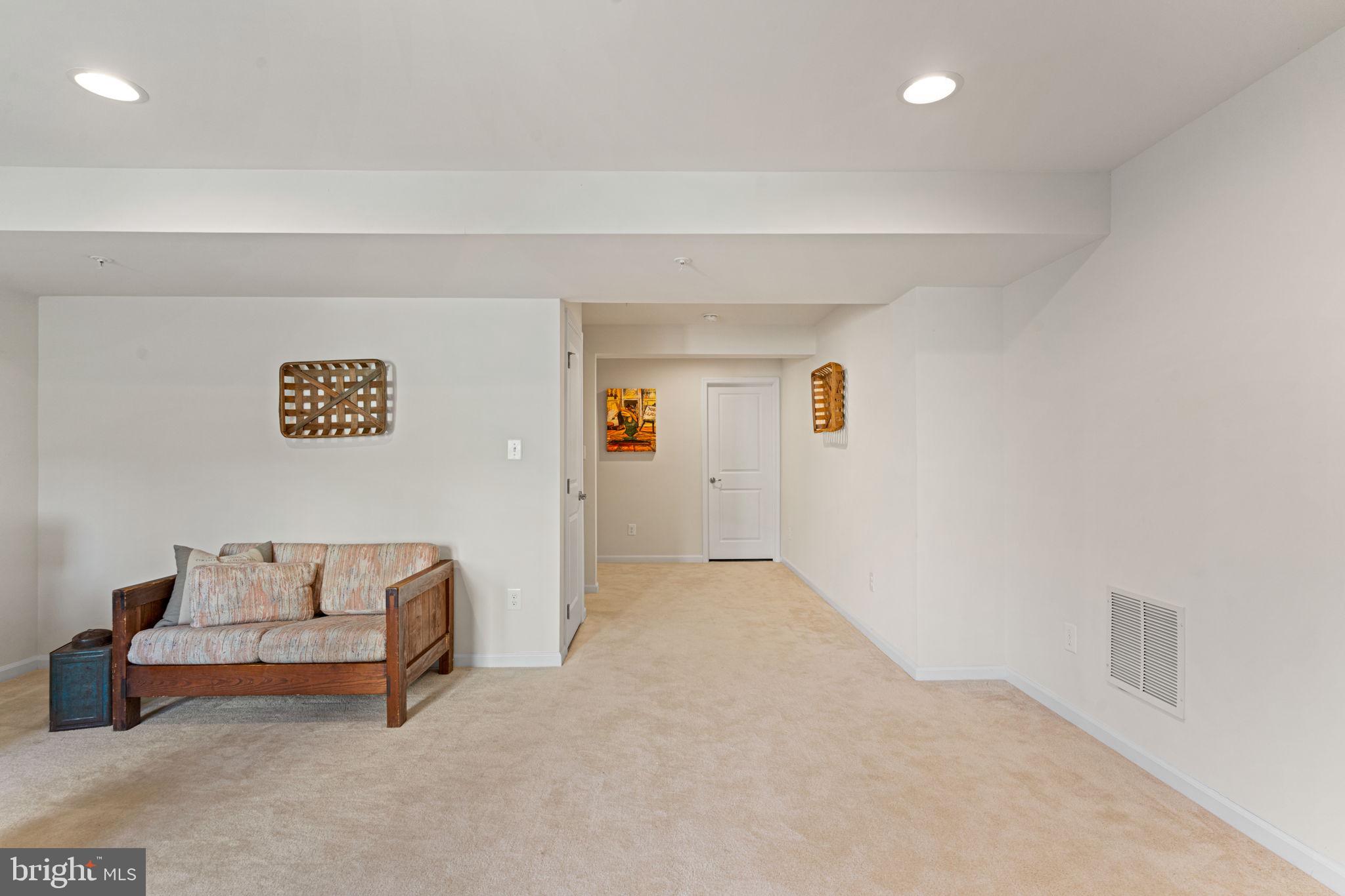 POTOMAC SHORES - Residential