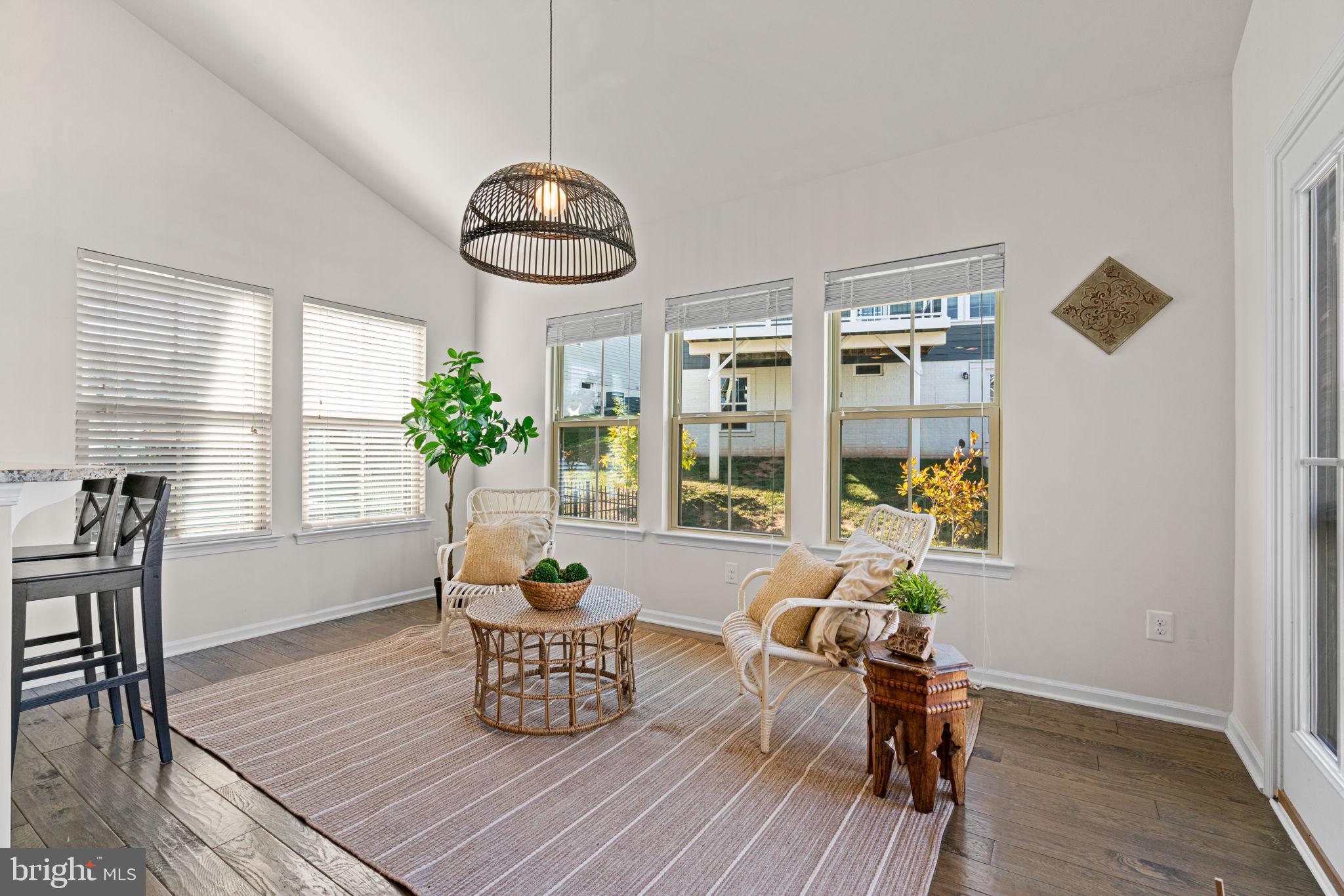 POTOMAC SHORES - Residential