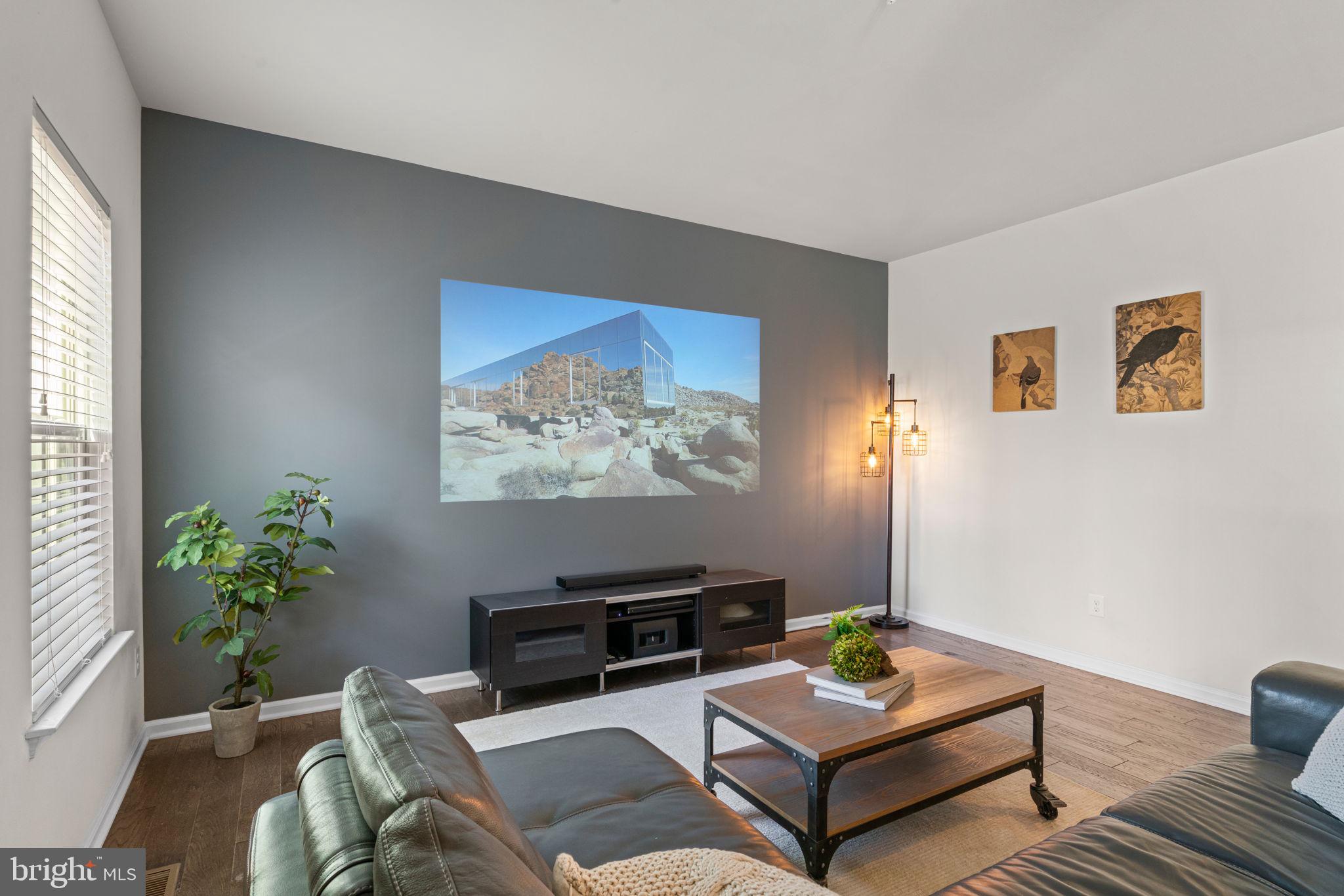 POTOMAC SHORES - Residential