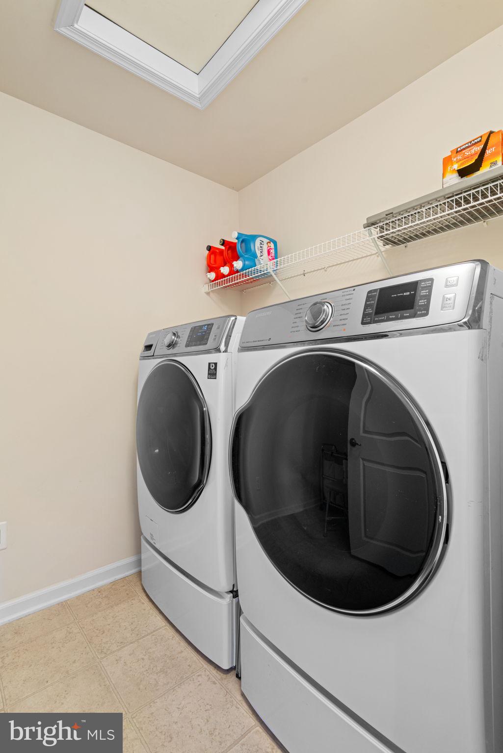 POTOMAC SHORES - Residential