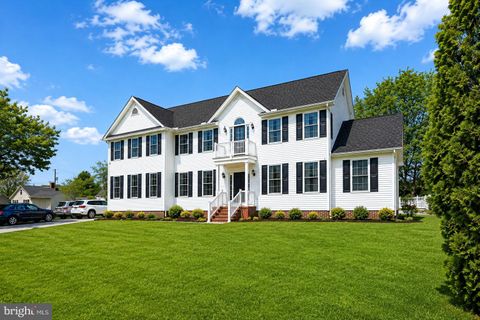 Homes For Sale - 108 Franklin Avenue<br/> BERLIN, MD 21811