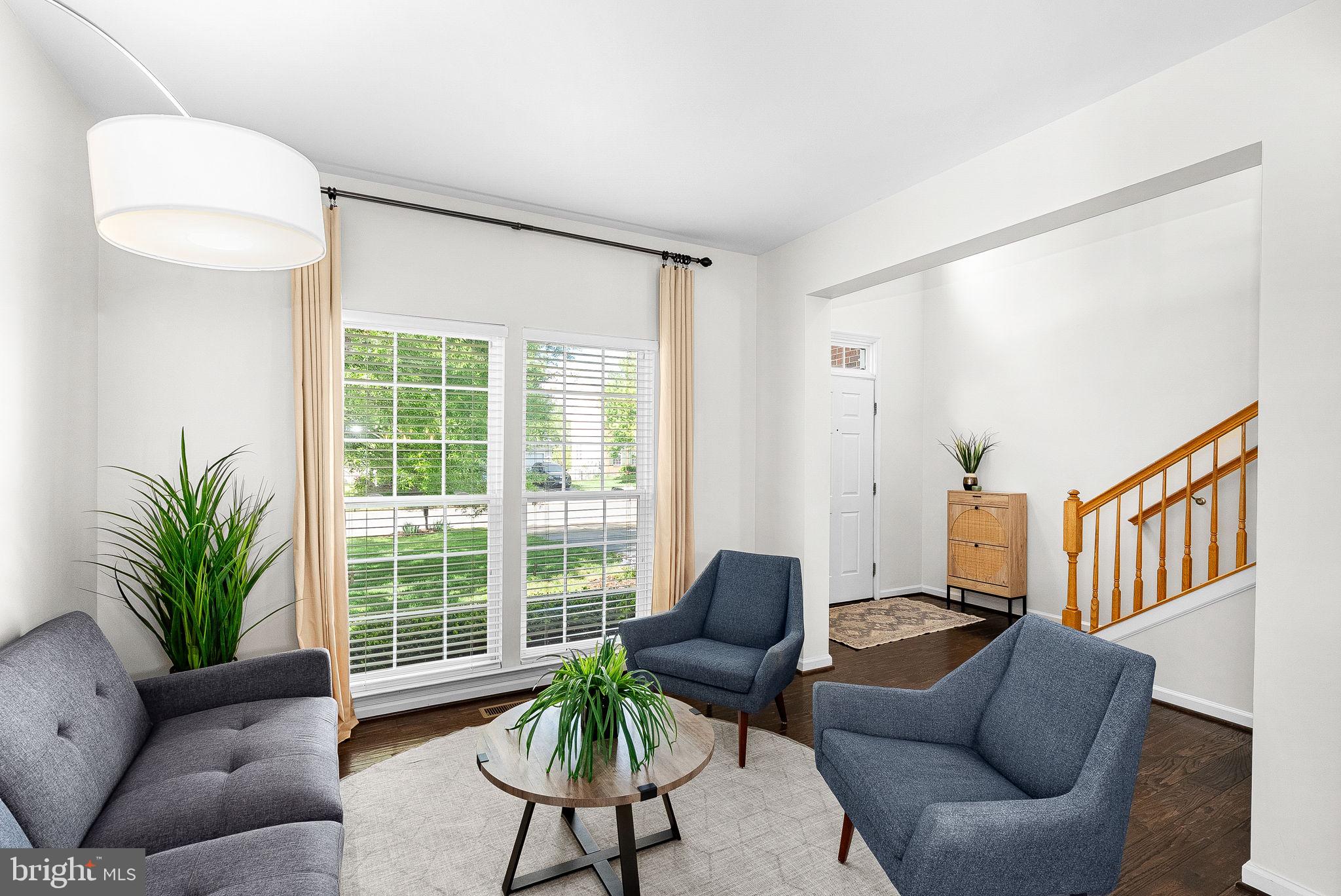 BROADLANDS - Residential