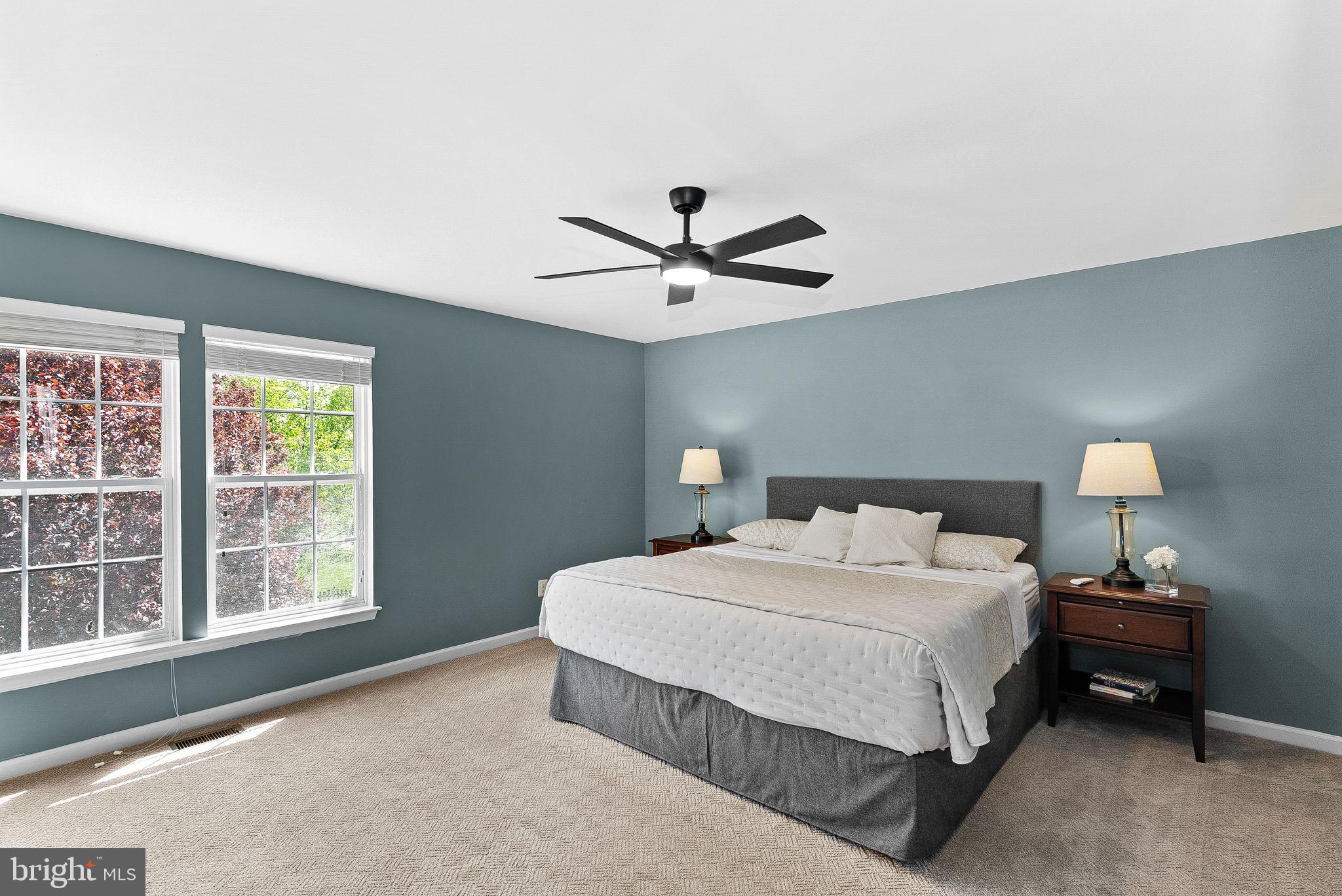 BROADLANDS - Residential