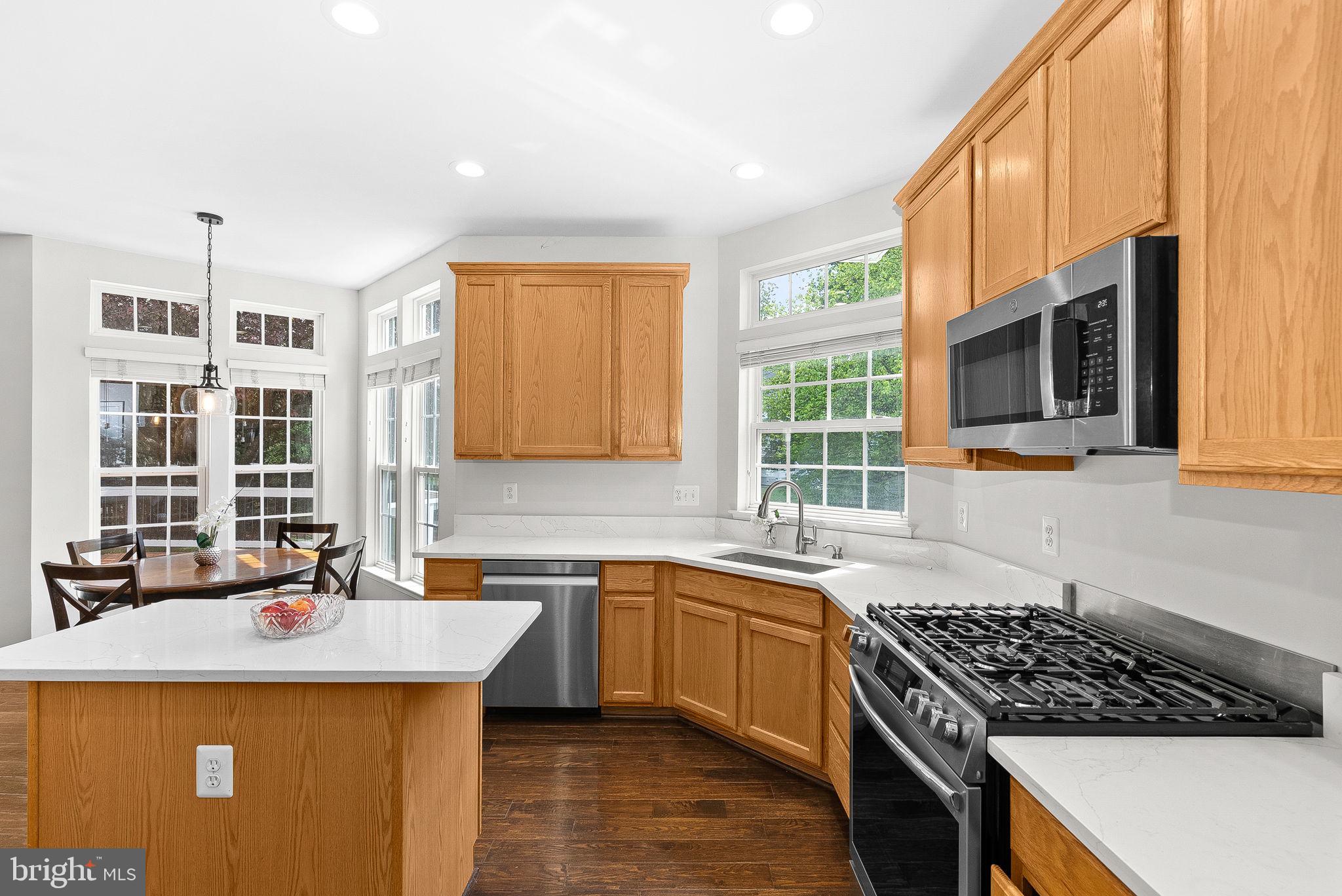 BROADLANDS - Residential