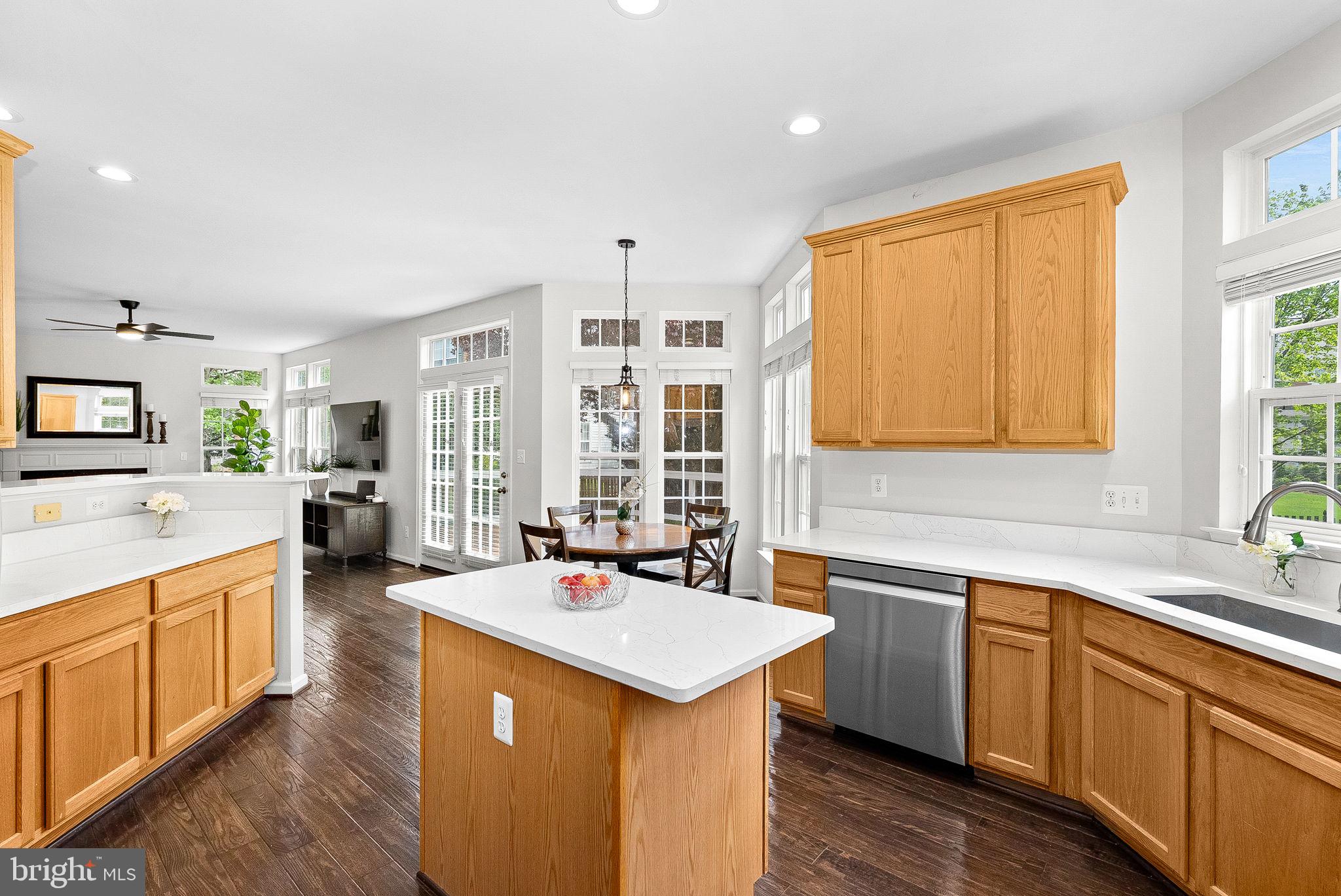 BROADLANDS - Residential