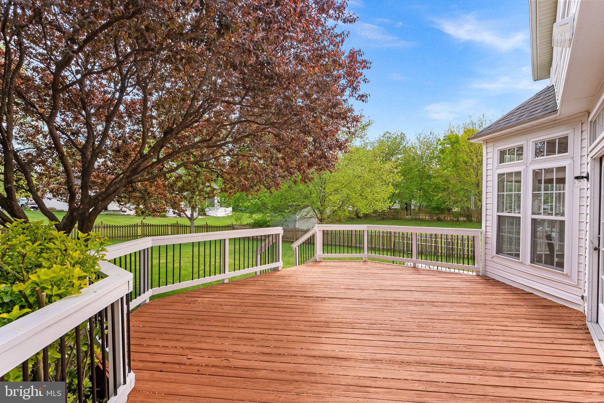 BROADLANDS - Residential