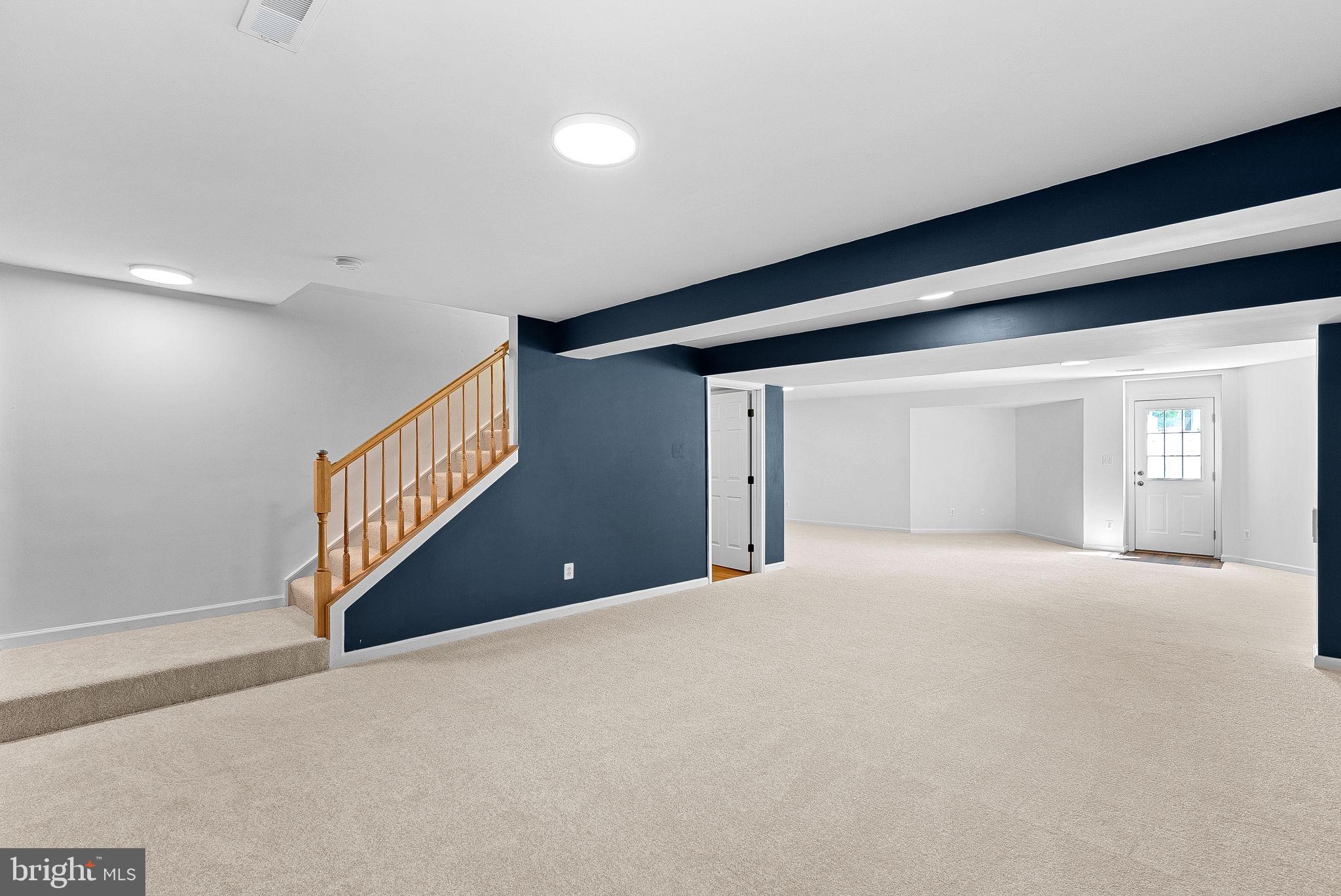 BROADLANDS - Residential