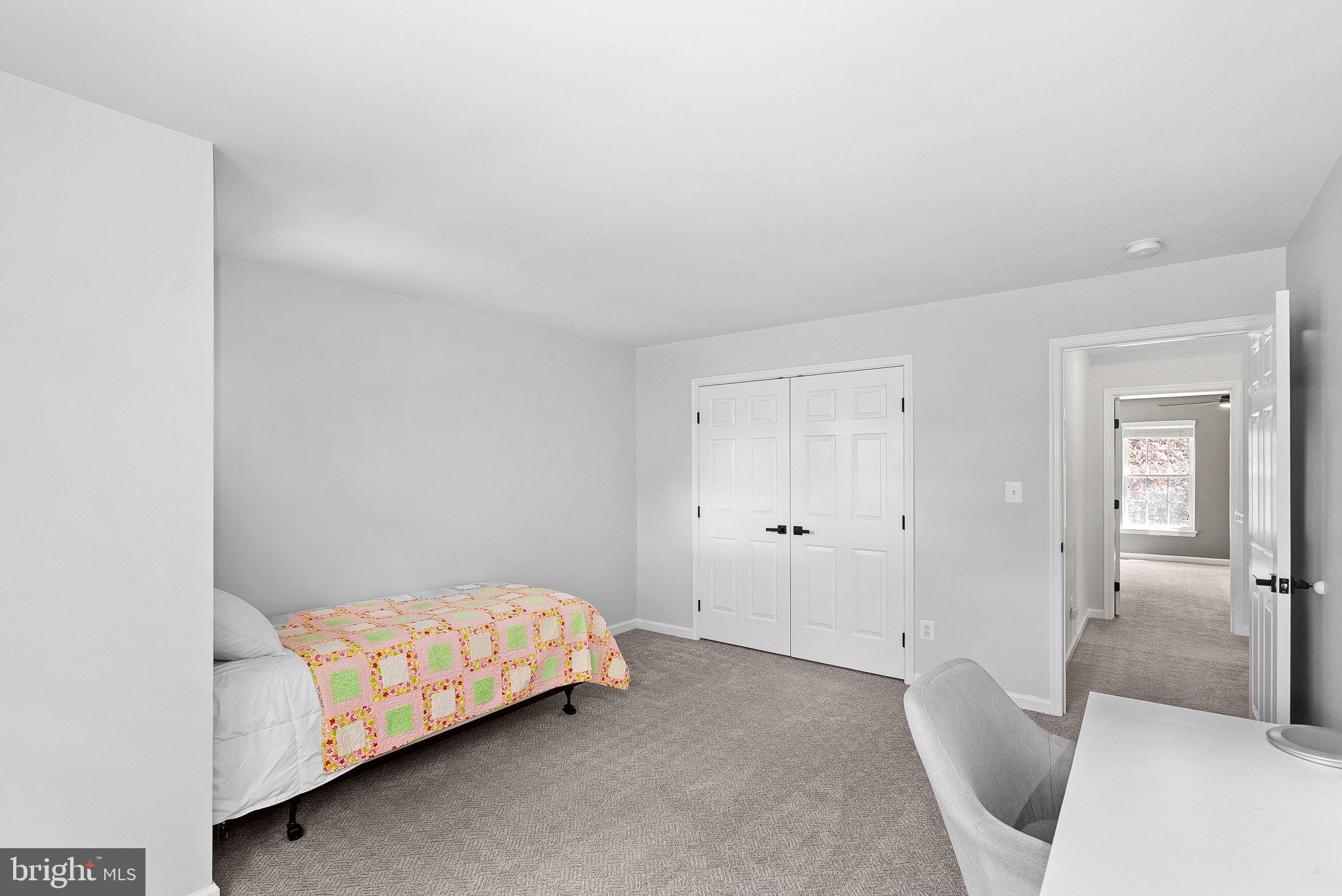 BROADLANDS - Residential