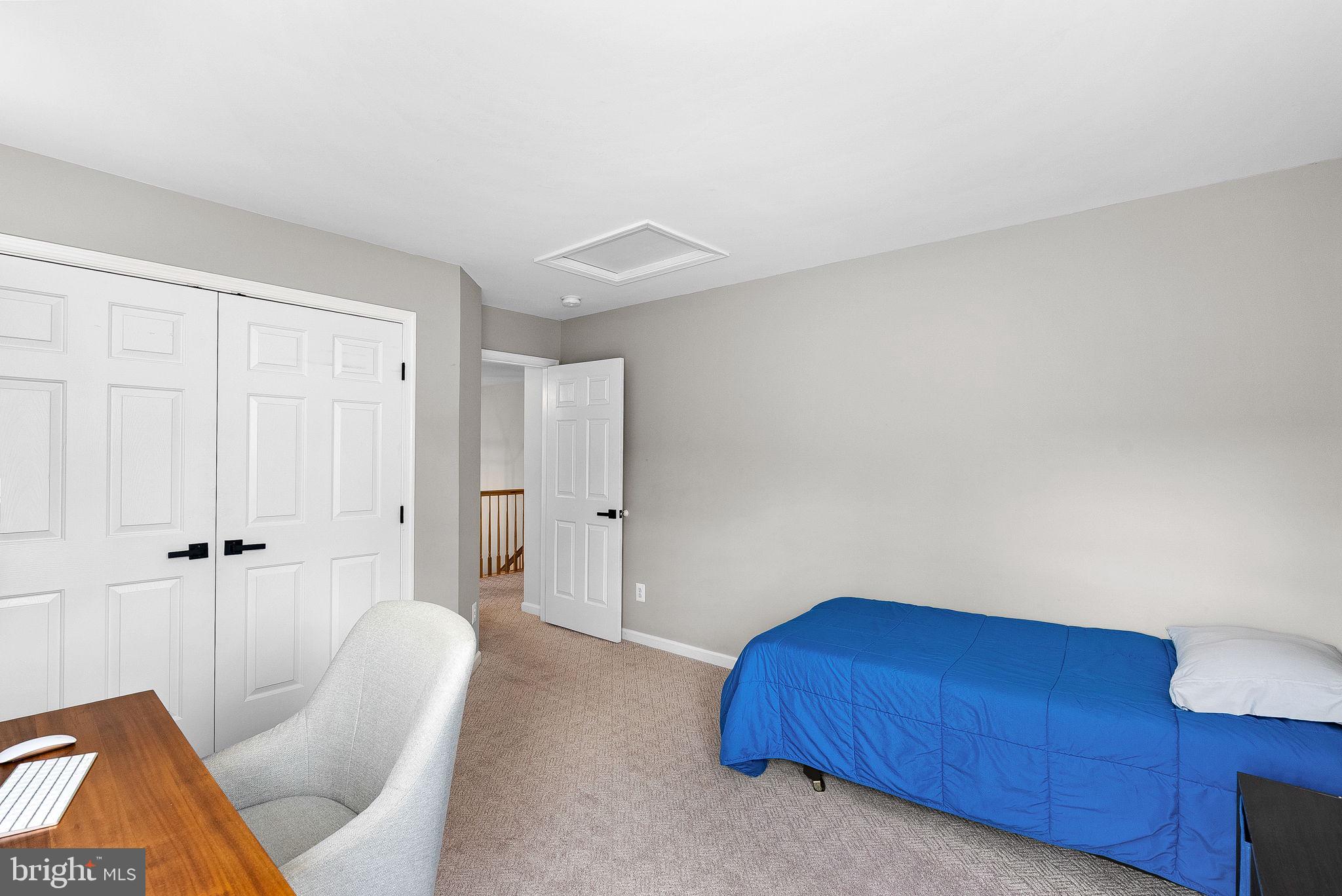 BROADLANDS - Residential