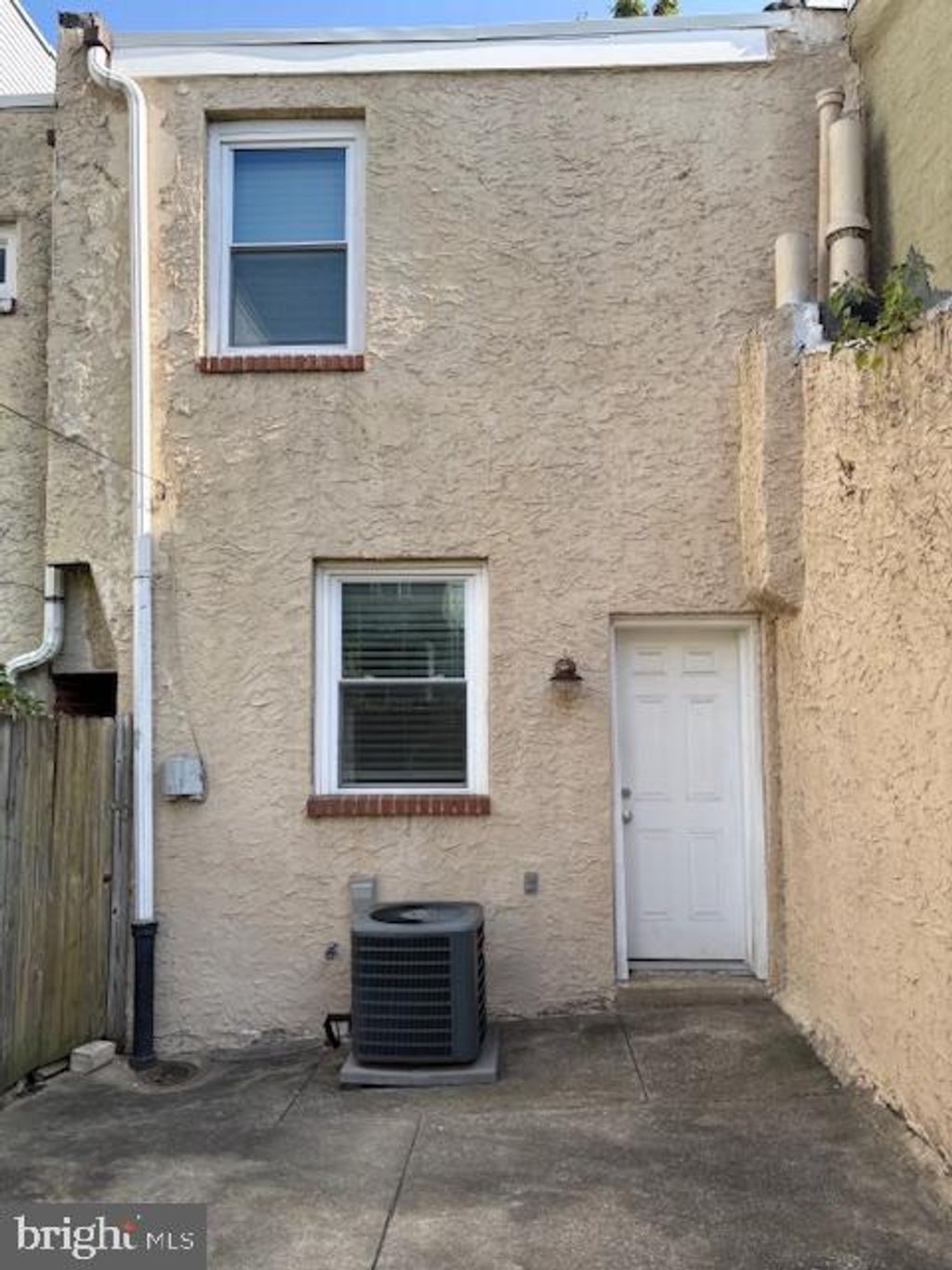 Photo of 532 Dudley Street, PHILADELPHIA, PA 19148 (MLS # PAPH2524112)