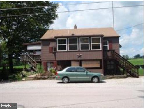 *SHORT SALE* Buyer pays $5K loss mitigation fee.