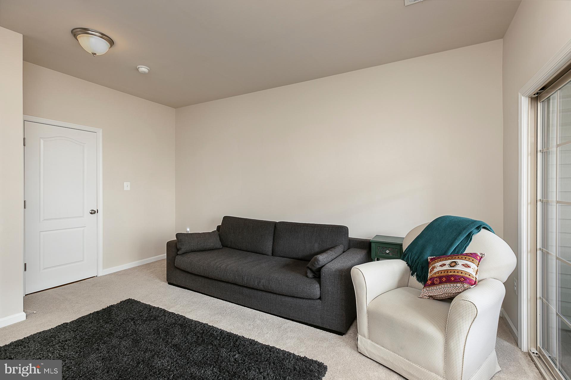 TALLYN RIDGE - Residential