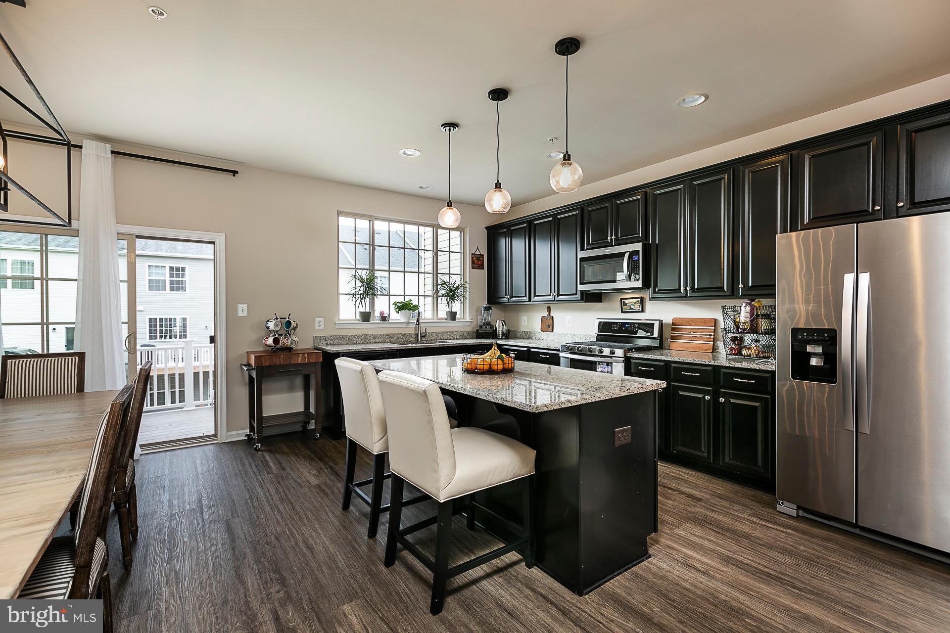 TALLYN RIDGE - Residential