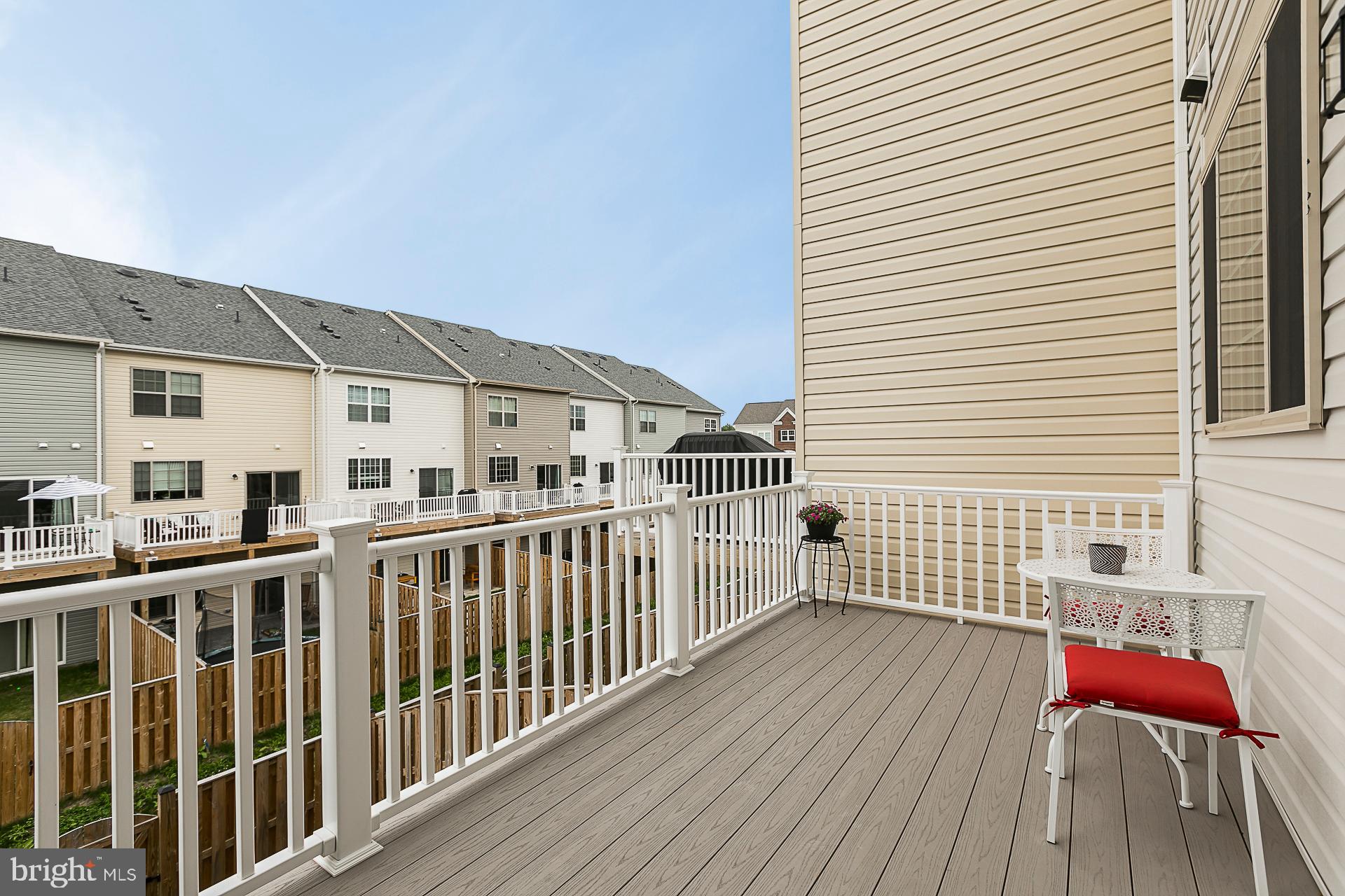 TALLYN RIDGE - Residential