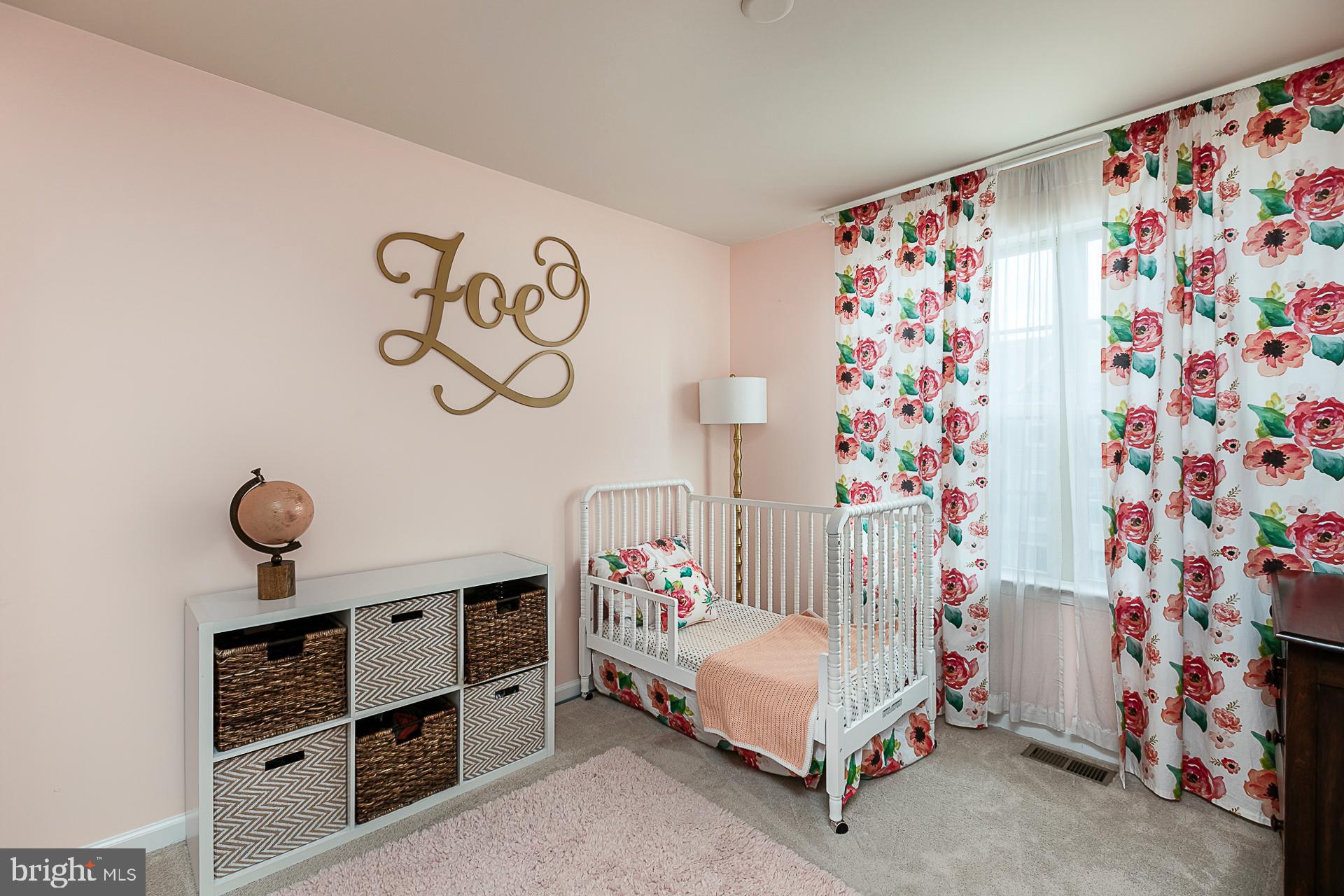 TALLYN RIDGE - Residential